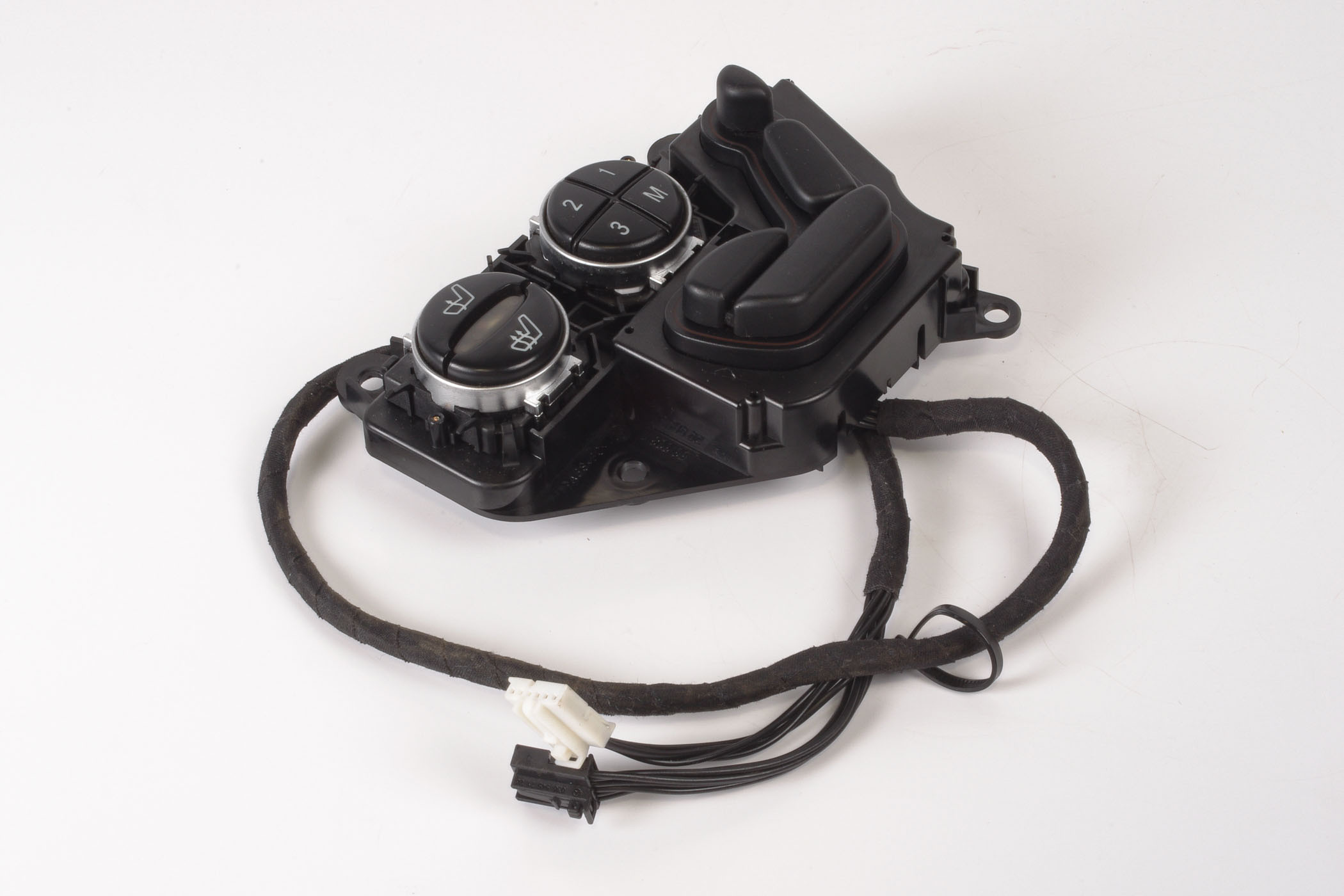 Mercedes 2308211051 Seat Switch - Right | R230 SL