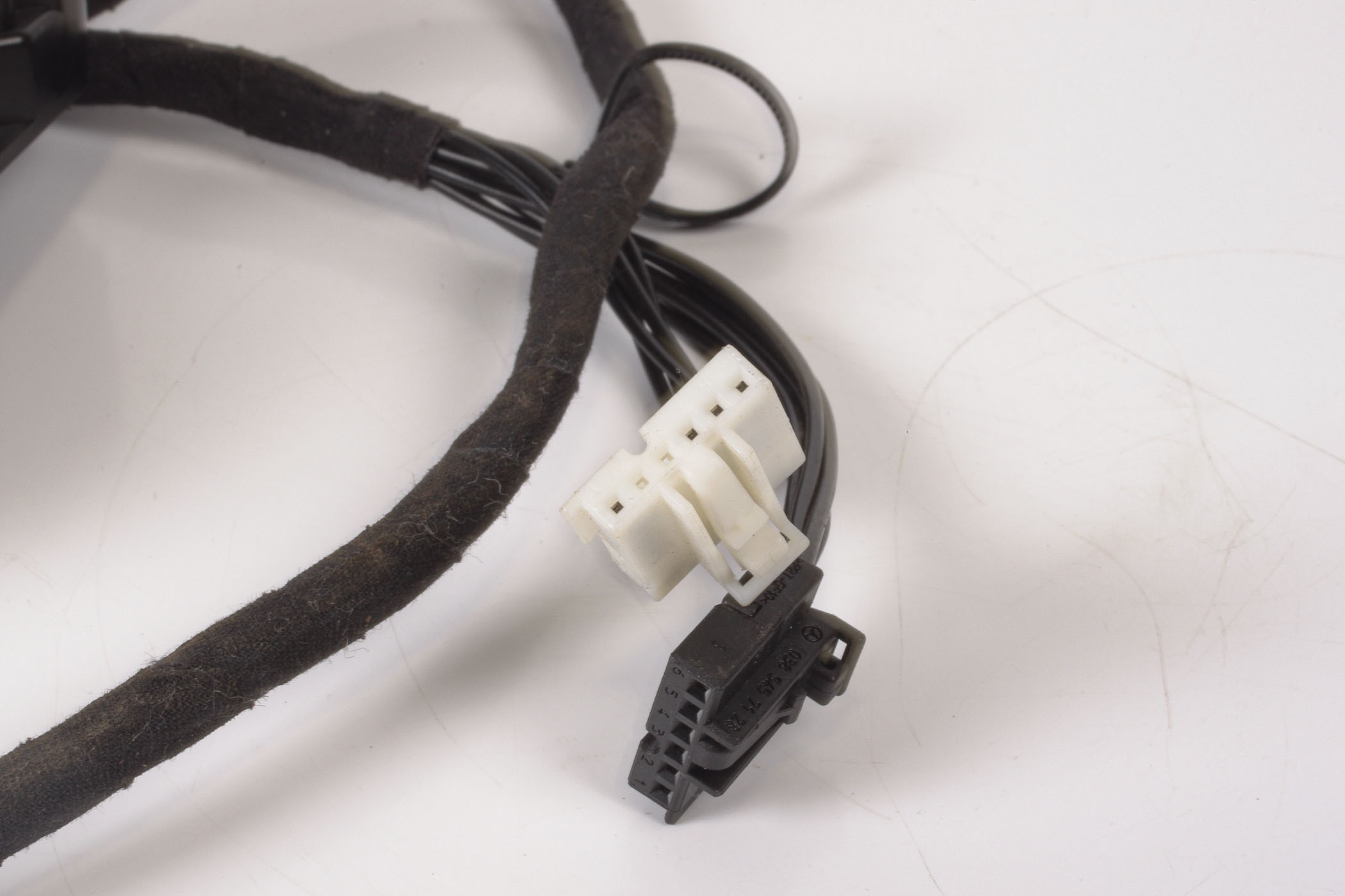 Mercedes 2308211051 Seat Switch - Right | R230 SL