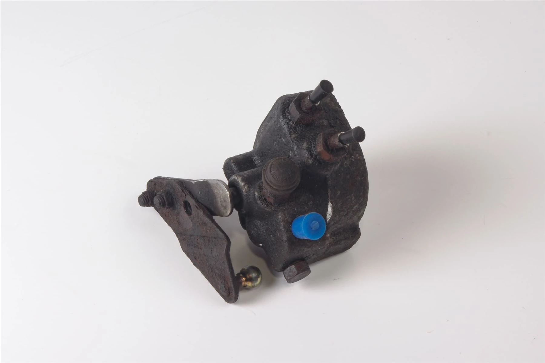 Mercedes 1243280031 Level Control Valve - Rear (b) | W124 W210 E W126 W140 S...