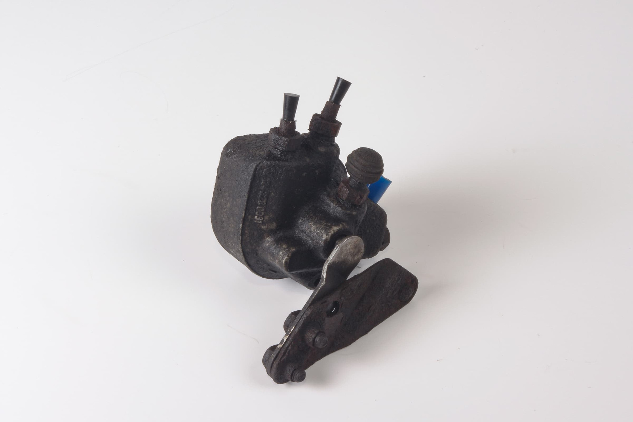 Mercedes 1243280031 Level Control Valve - Rear (b) | W124 W210 E W126 W140 S...
