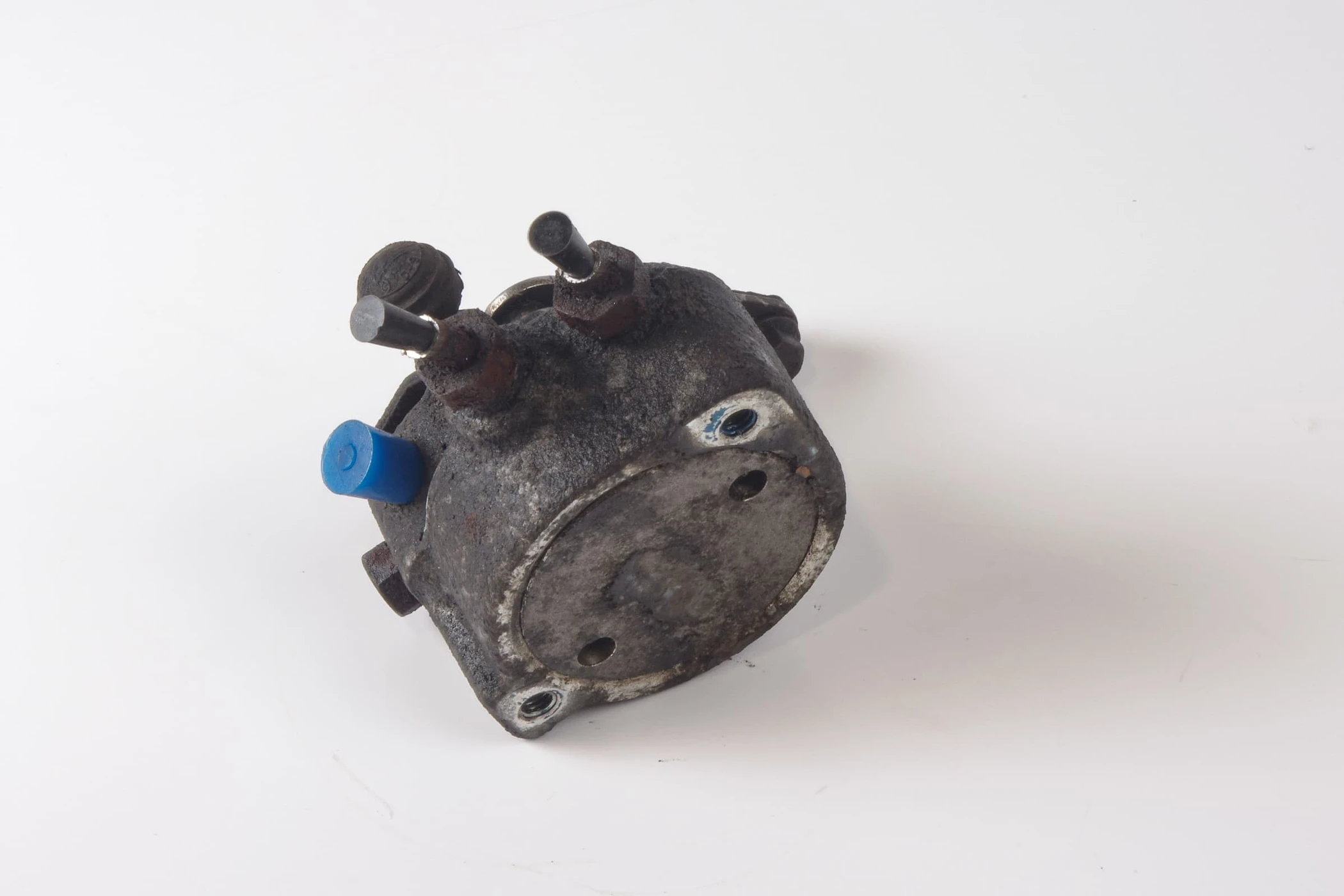 Mercedes 1243280031 Level Control Valve - Rear (b) | W124 W210 E W126 W140 S...