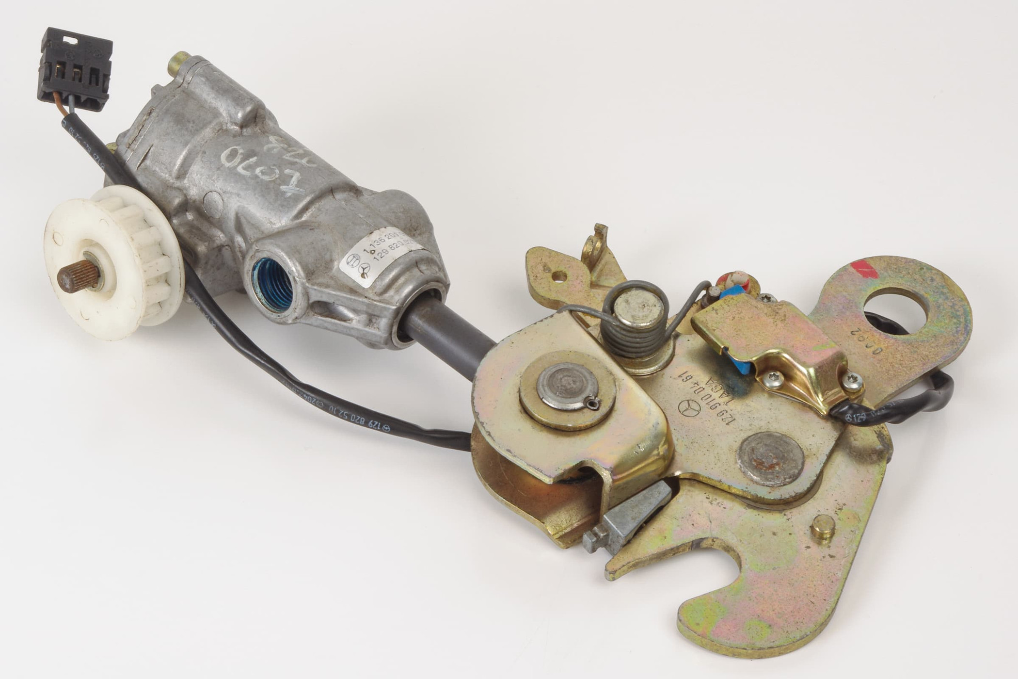 Mercedes 1298200207 Seat Adjust Gear | R129 SL