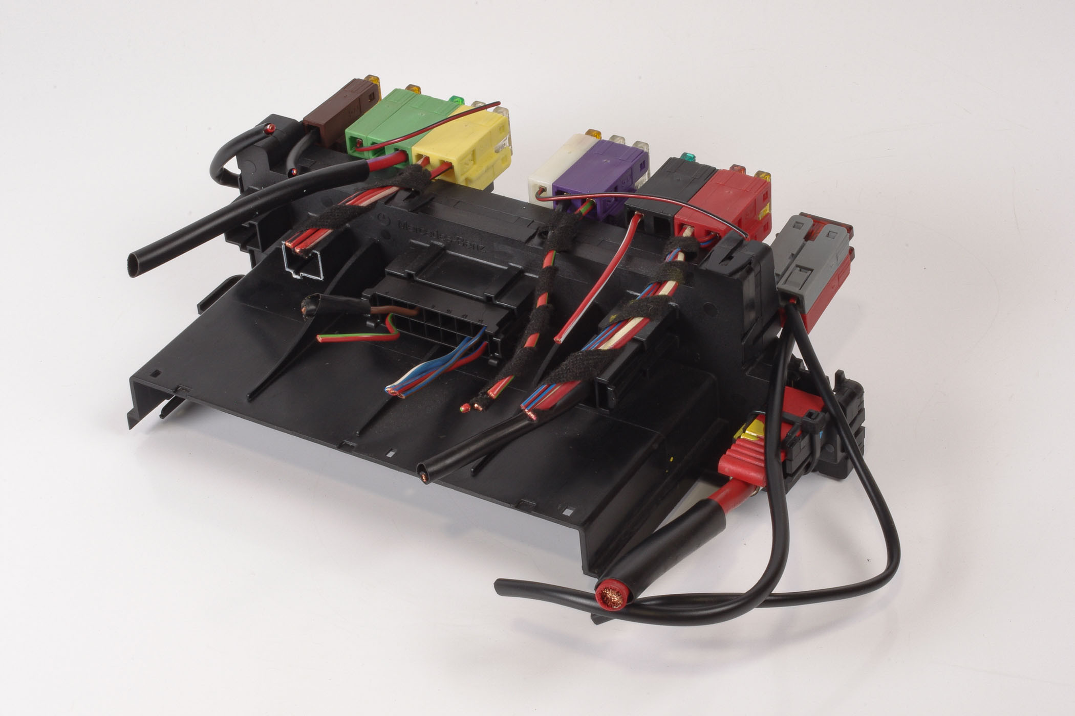 Mercedes 2305450401 SAM Control Unit Fuse Box (a) | R230 SL