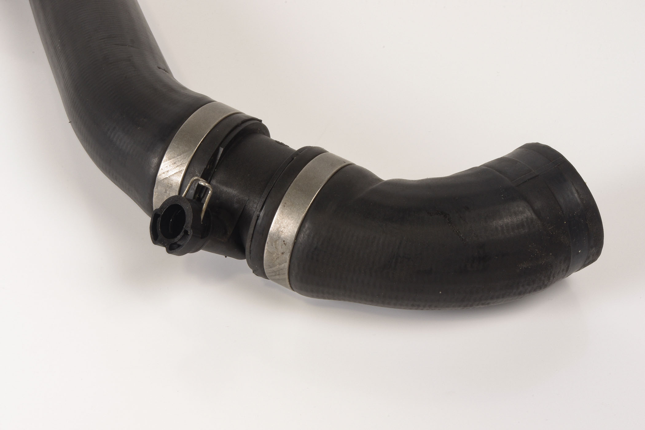 Mercedes 2305010082 Coolant Hose | R230 SL