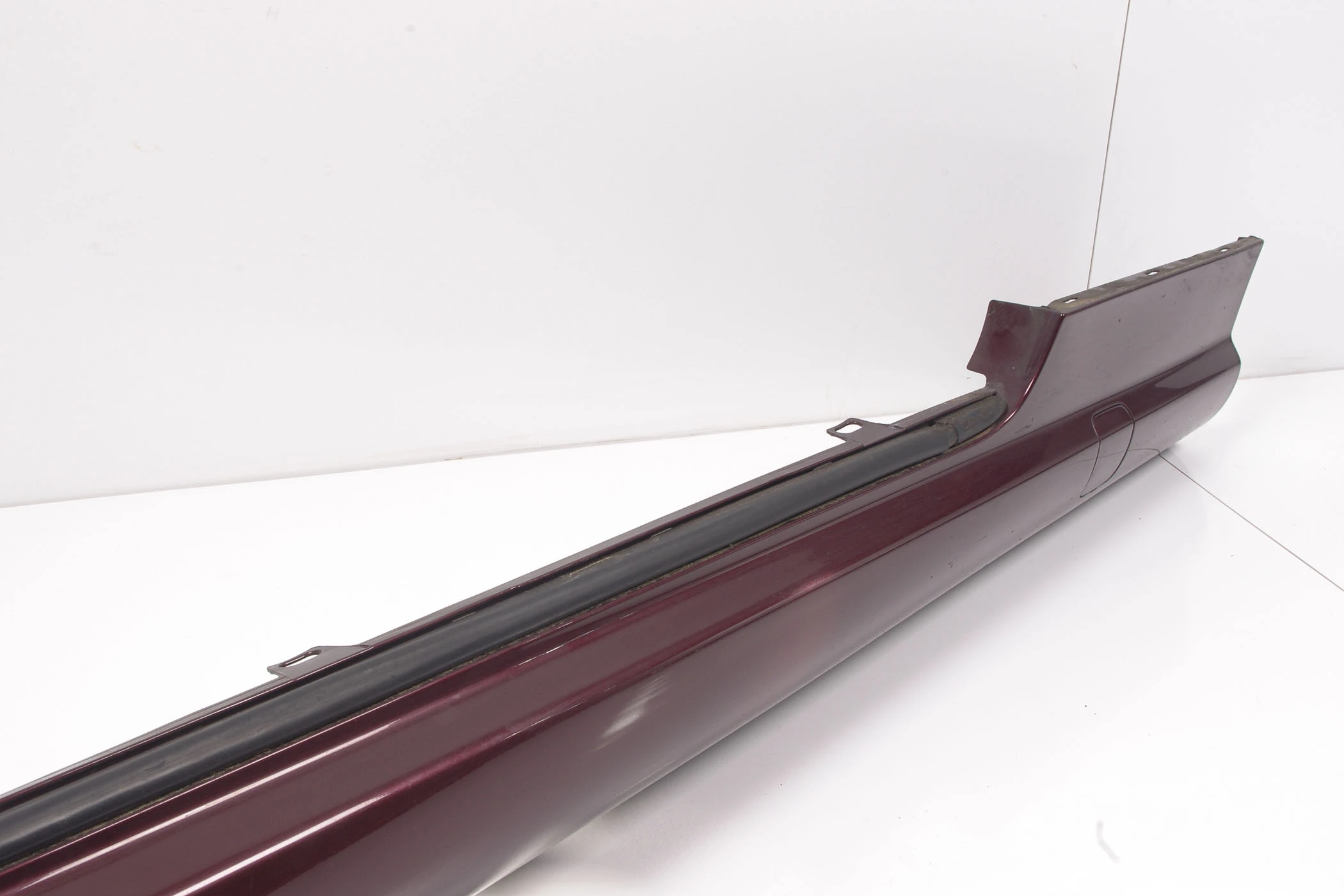 Mercedes 2306980454 Skirt Panel - Right Red | R230 SL