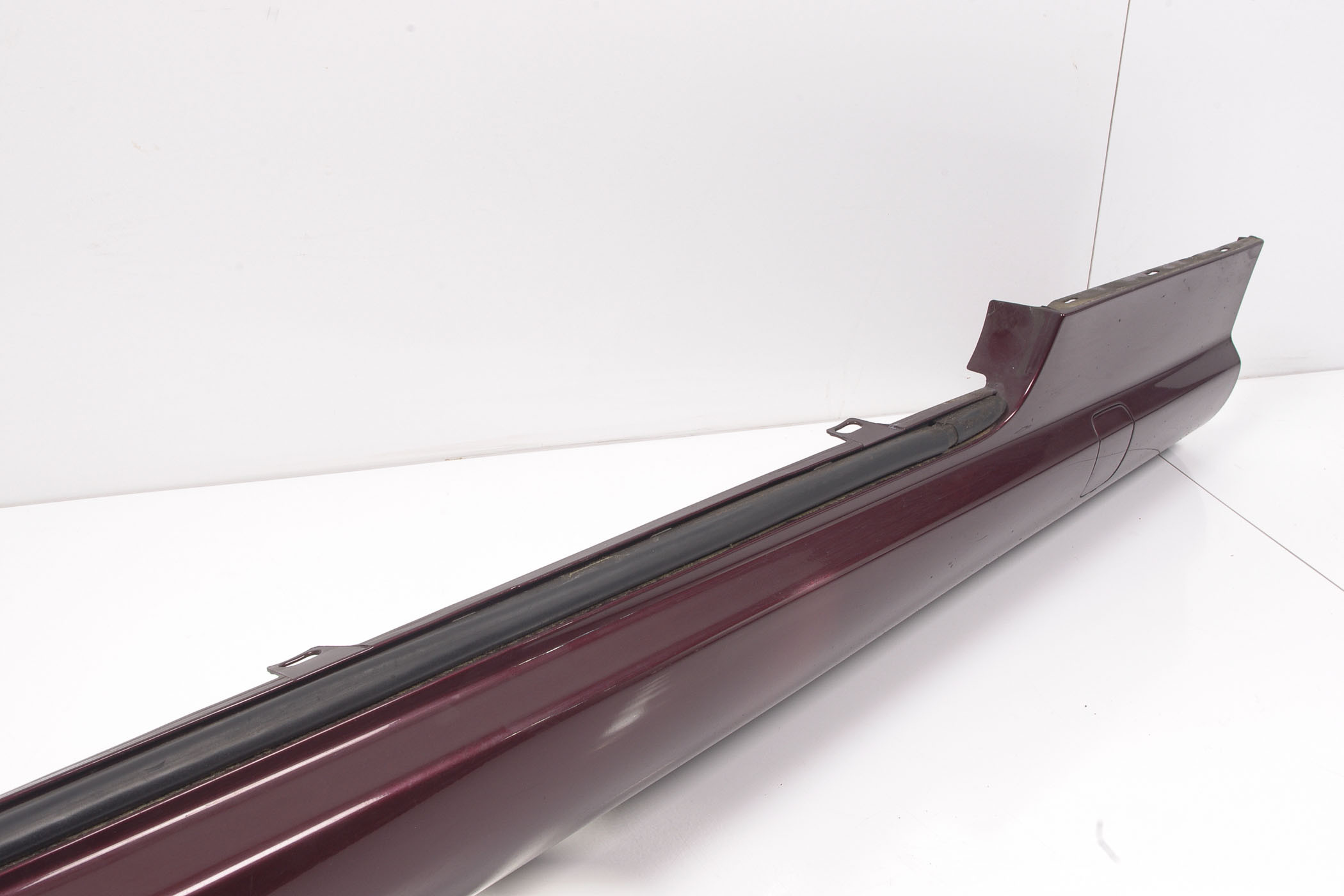 Mercedes 2306980454 Skirt Panel - Right Red | R230 SL