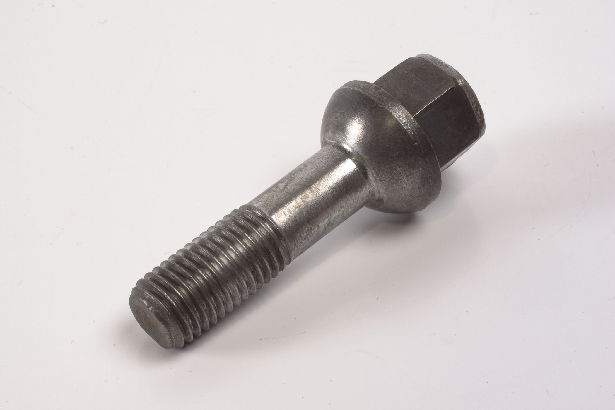 Mercedes 2104000170 Wheel Bolt x5 | W124 W210 S210 E R129 SL W202 C