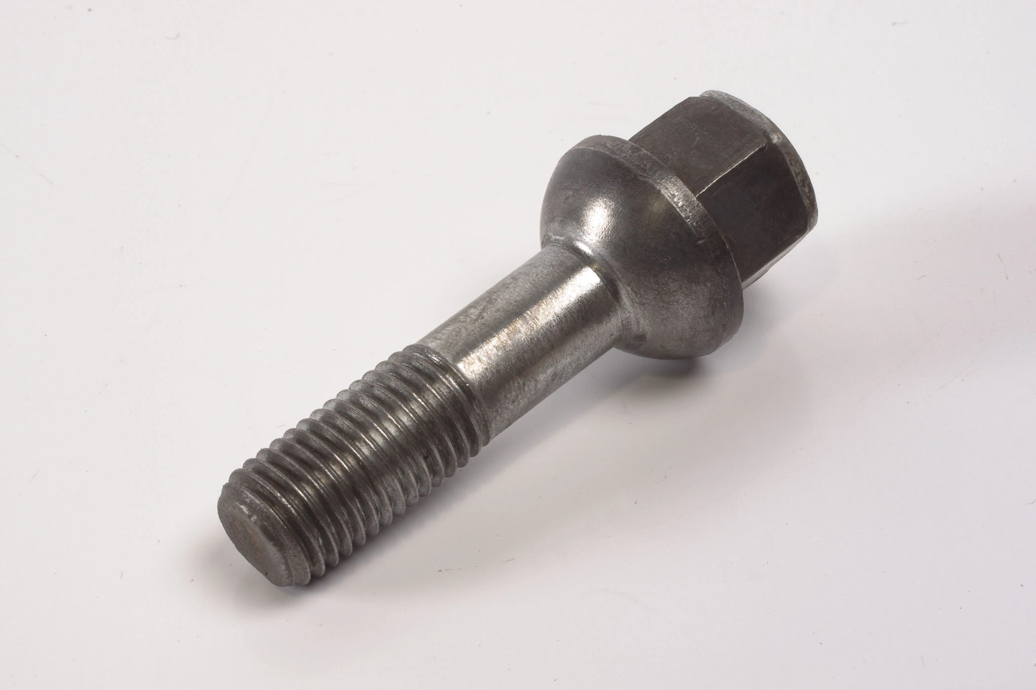 Mercedes 2104000170 Wheel Bolt x5 | W124 W210 S210 E R129 SL W202 C