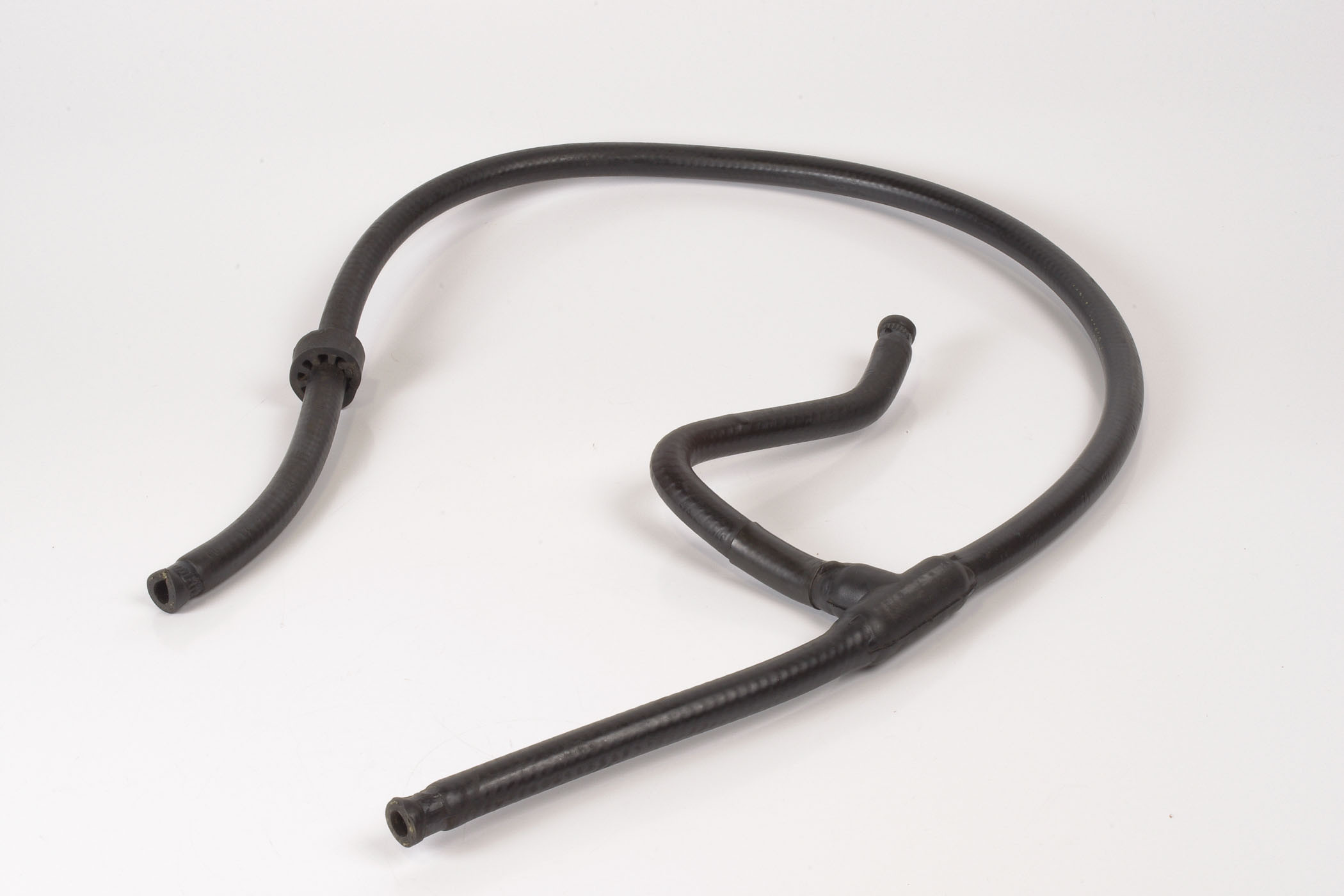 Mercedes 1295000024 Breather Hose | R129 SL