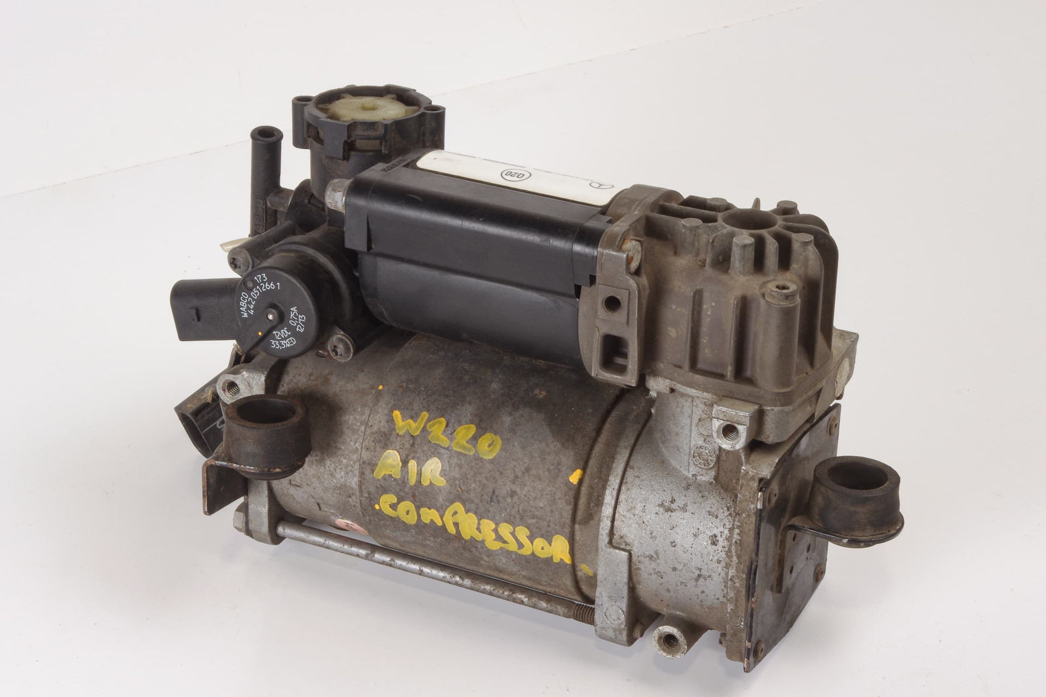 Mercedes 2203200104 Airmatic Suspension Pump | W220 S
