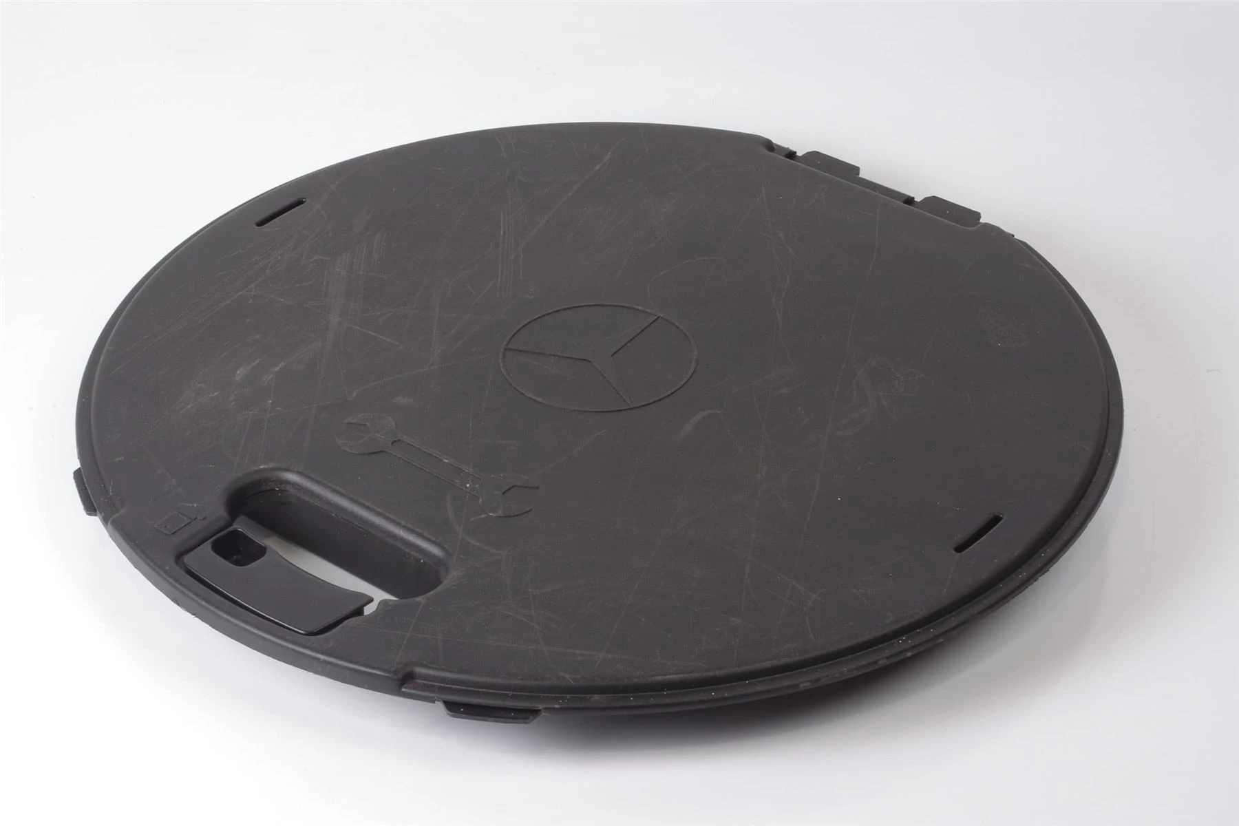 Mercedes 1408900111 Tool Kit (b) | W140 V140 C140 S