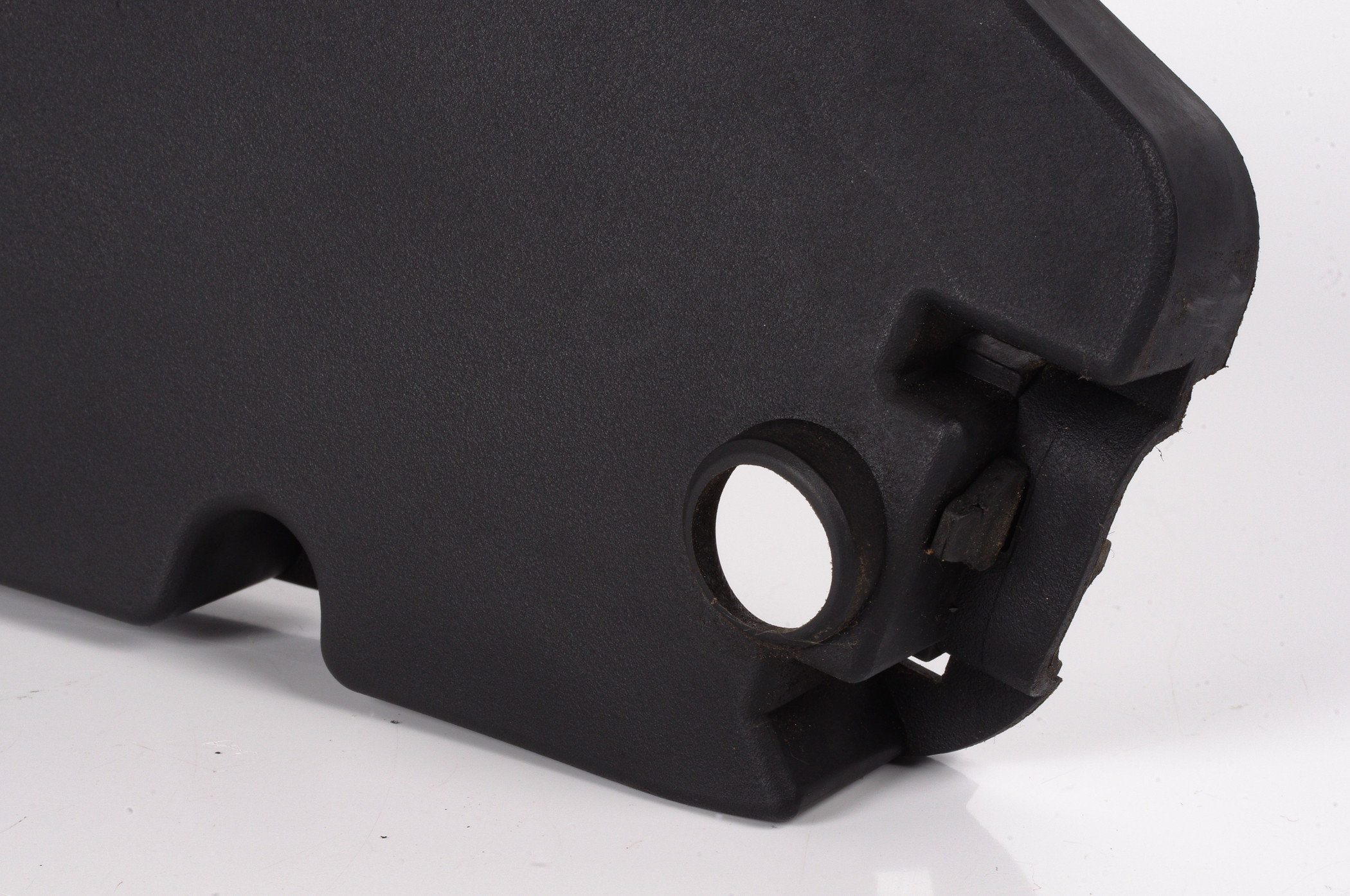 Mercedes 2308300252 Bonnet Vent Cap - Right | R230 SL