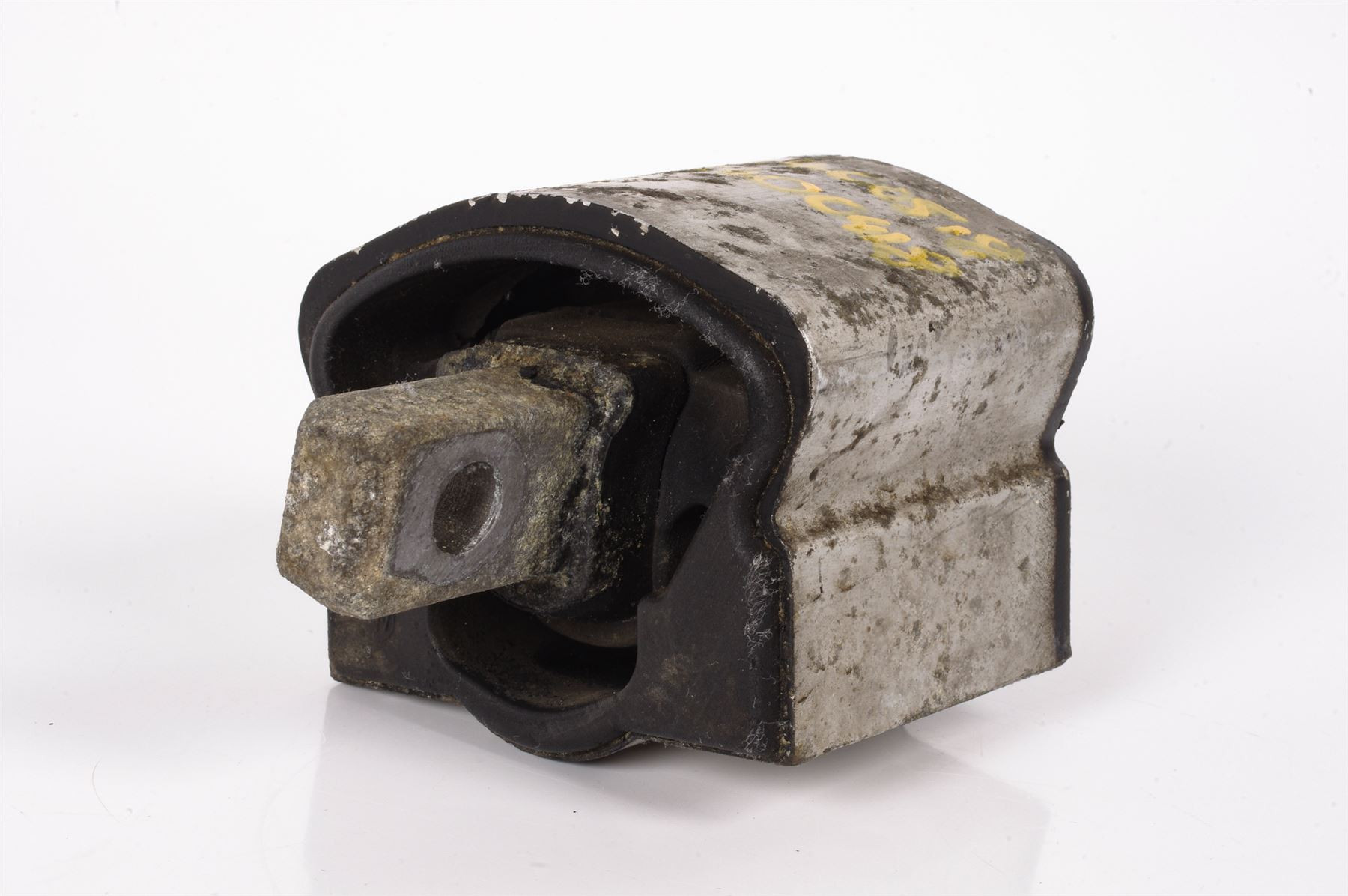 Mercedes 2202400518 Gearbox Mount | R129 R230 SL W140 S W202 W203 CL203 C...