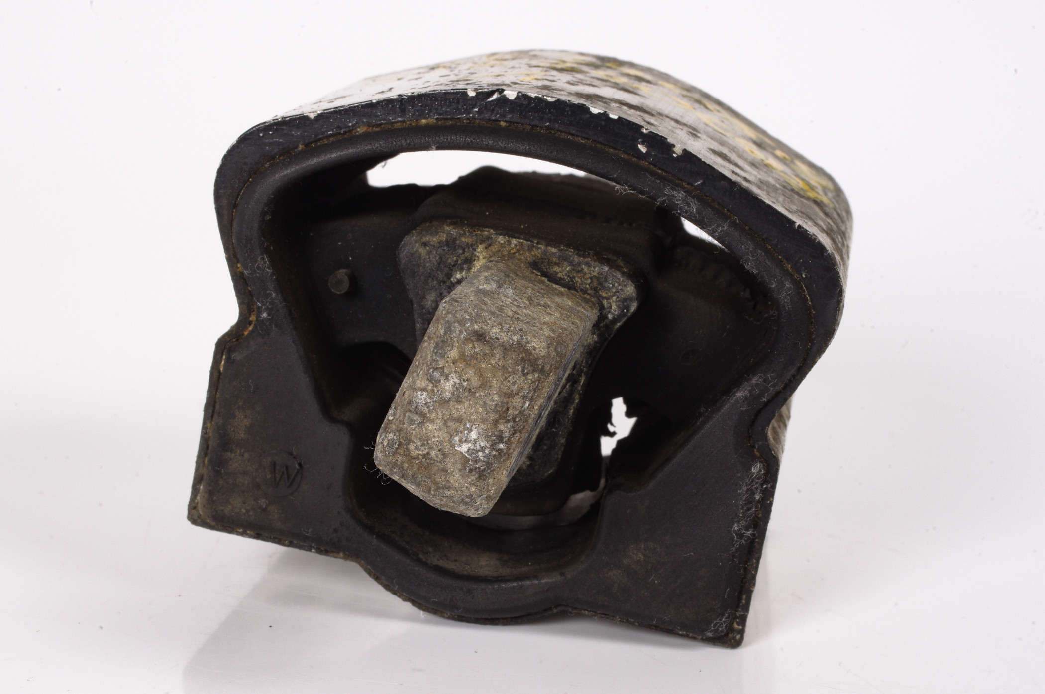 Mercedes 2202400518 Gearbox Mount | R129 R230 SL W140 S W202 W203 CL203 C...