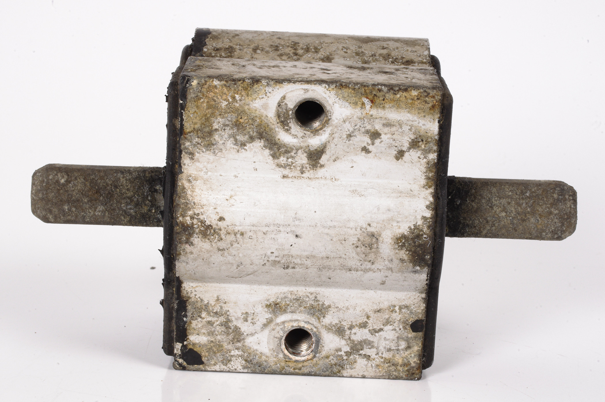 Mercedes 2202400518 Gearbox Mount | R129 R230 SL W140 S W202 W203 CL203 C...