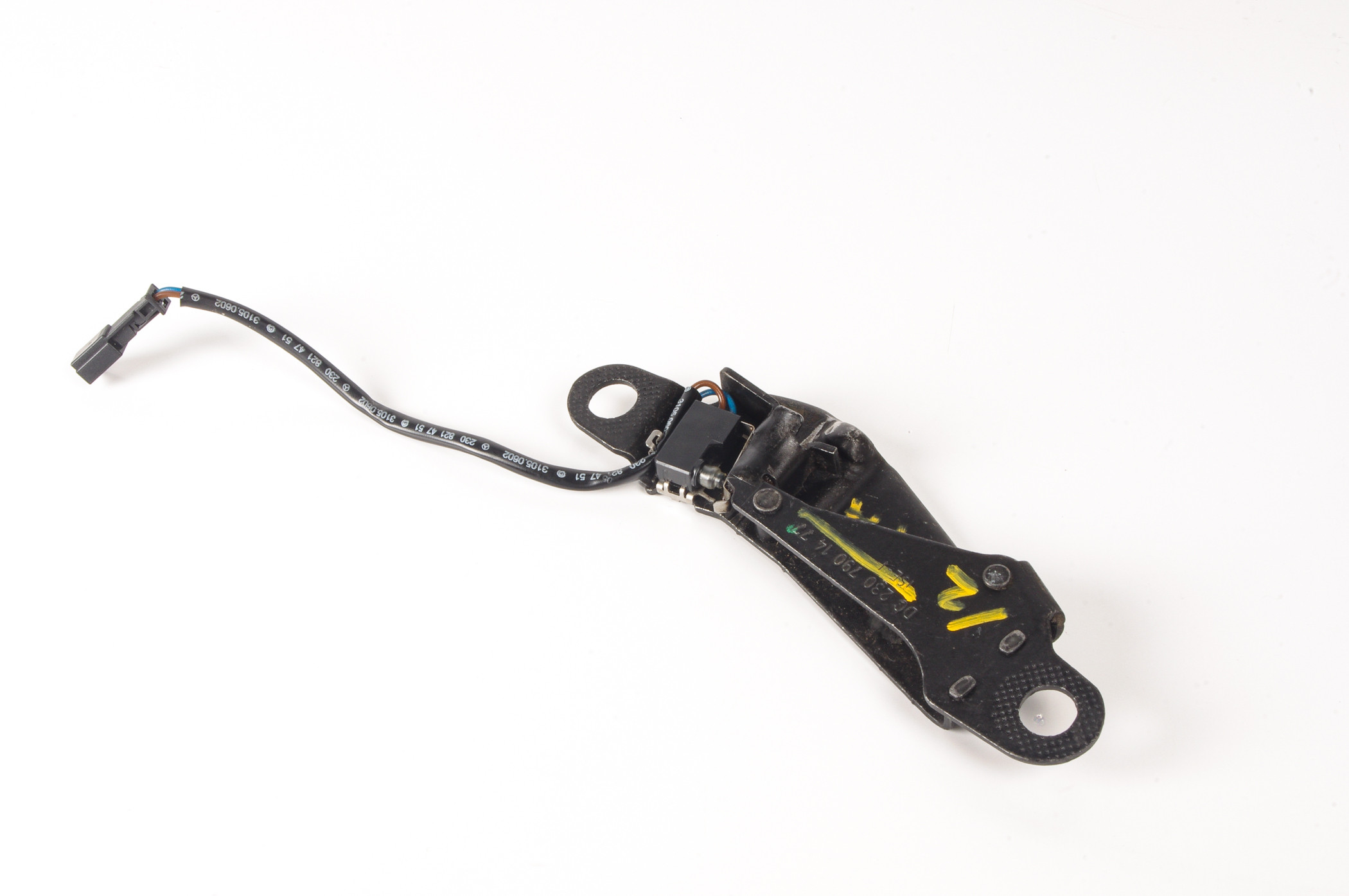 Mercedes 2307901477 Roof Lock - Front Right | R171 SLK R230 SL