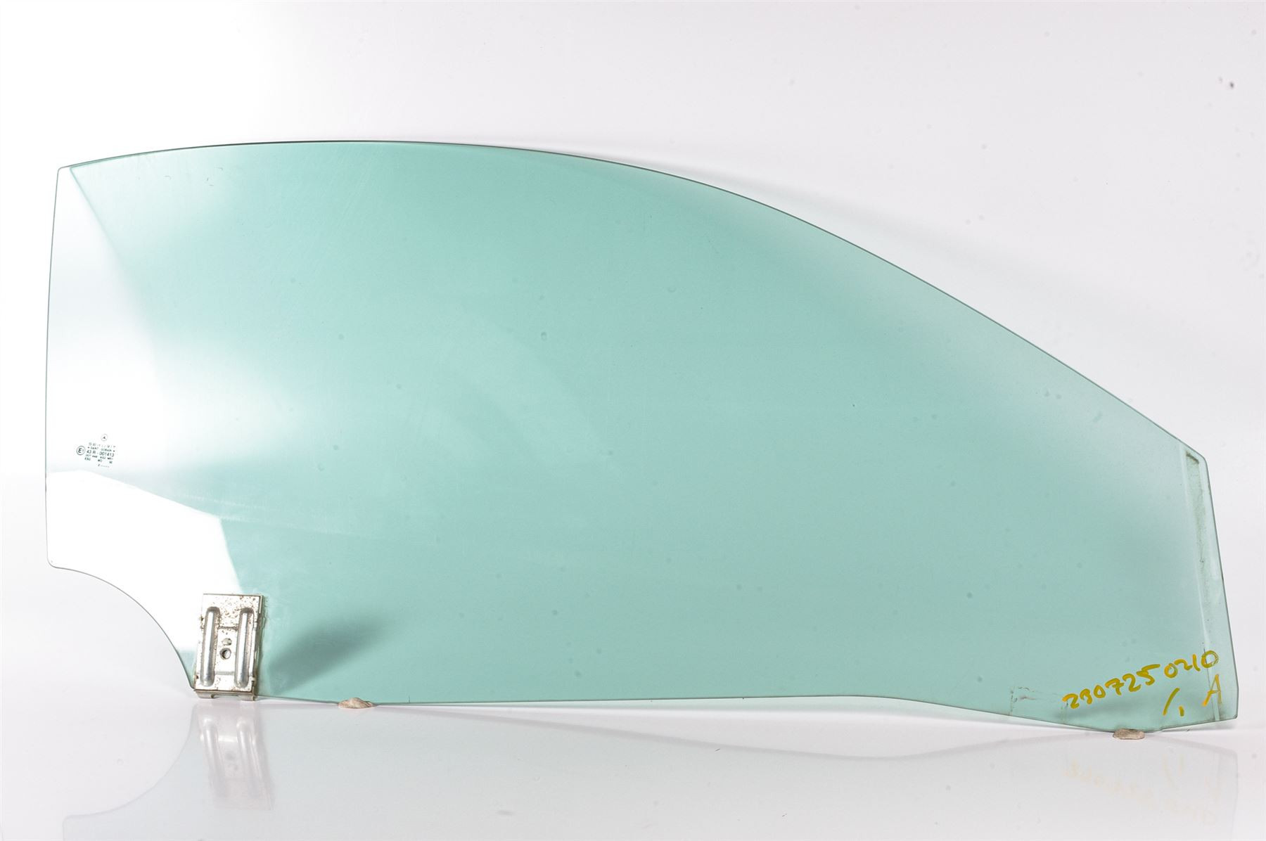 Mercedes 2307250210 Window Glass - Front Right | R230 SL