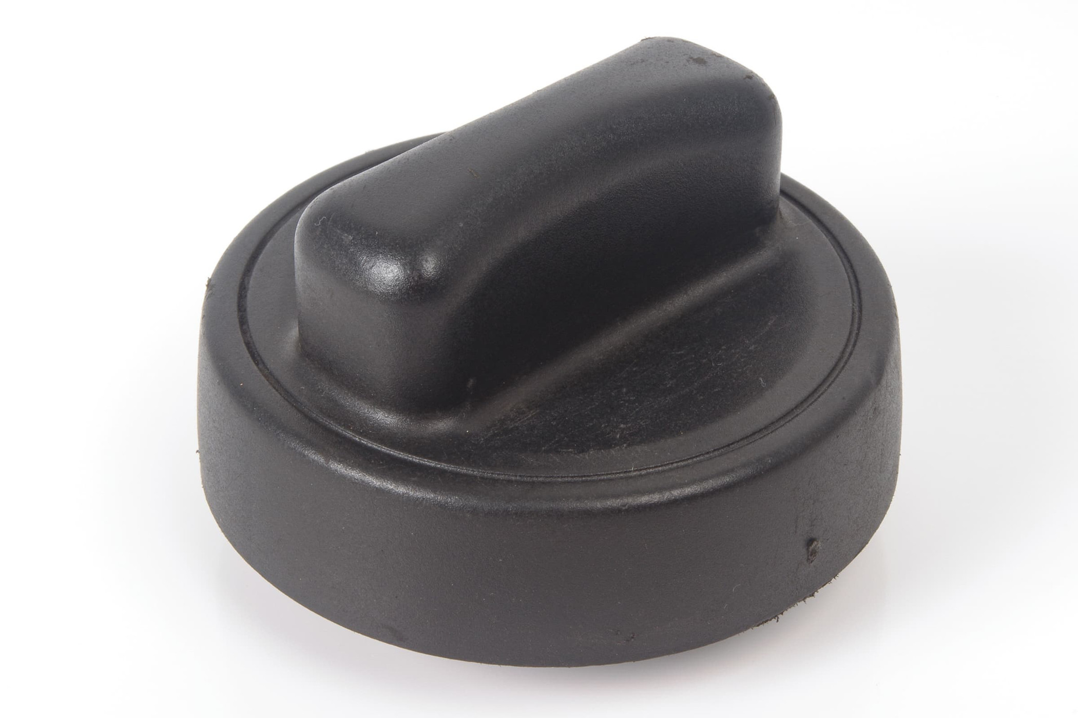 Mercedes 1404700005 Fuel Filler Cap (a) | S124 V124 A124 W210 E R129 SL W140...