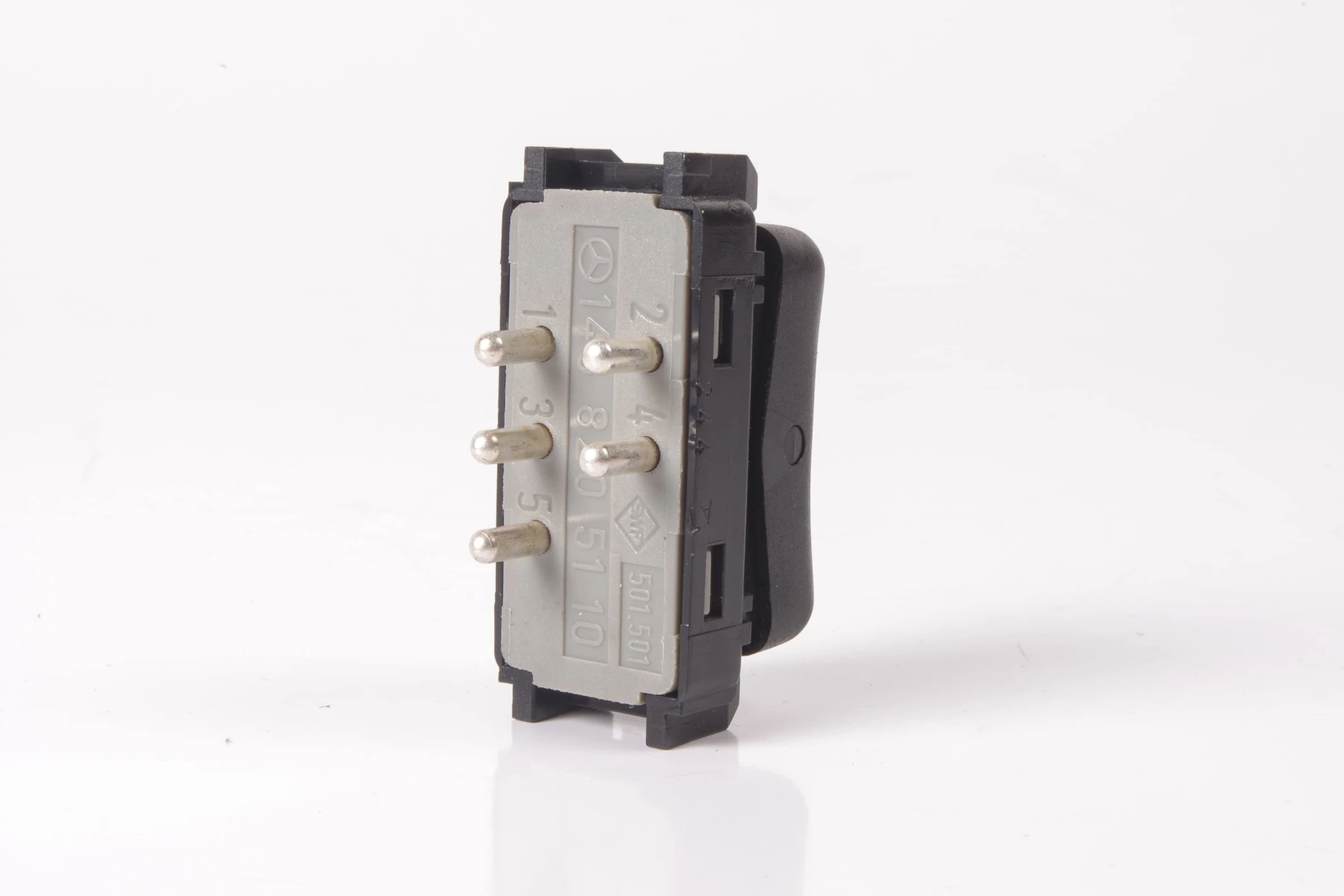 Mercedes 1408205110 Demist Switch - Rear | W140 V140 C140 S W202 C