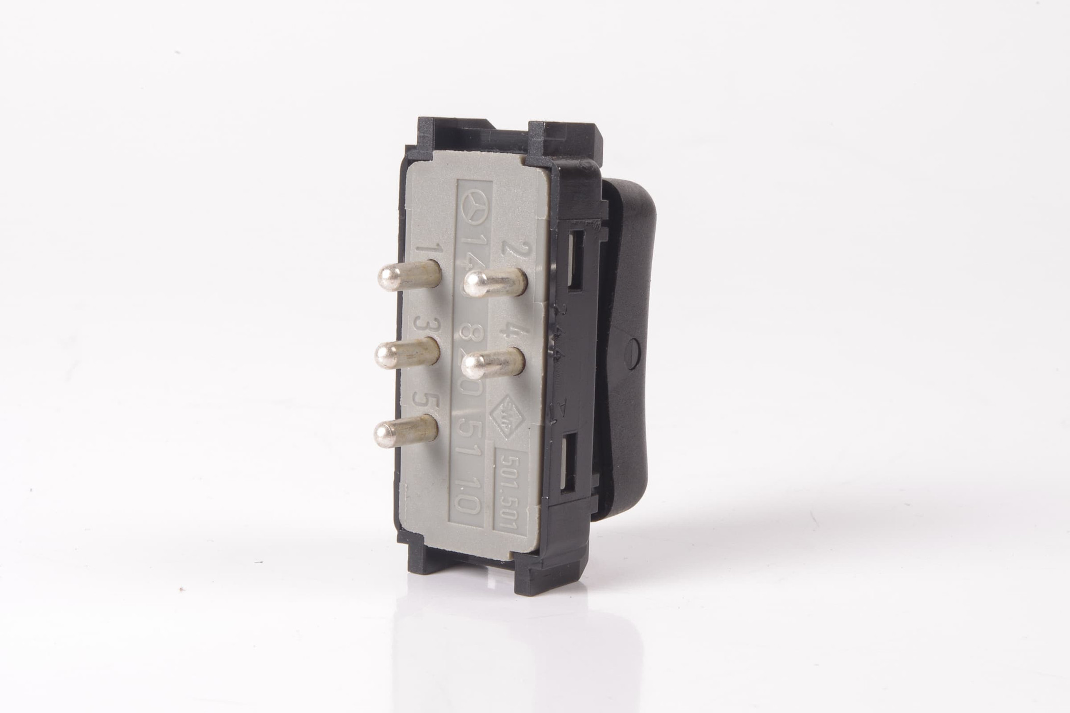 Mercedes 1408205110 Demist Switch - Rear | W140 V140 C140 S W202 C