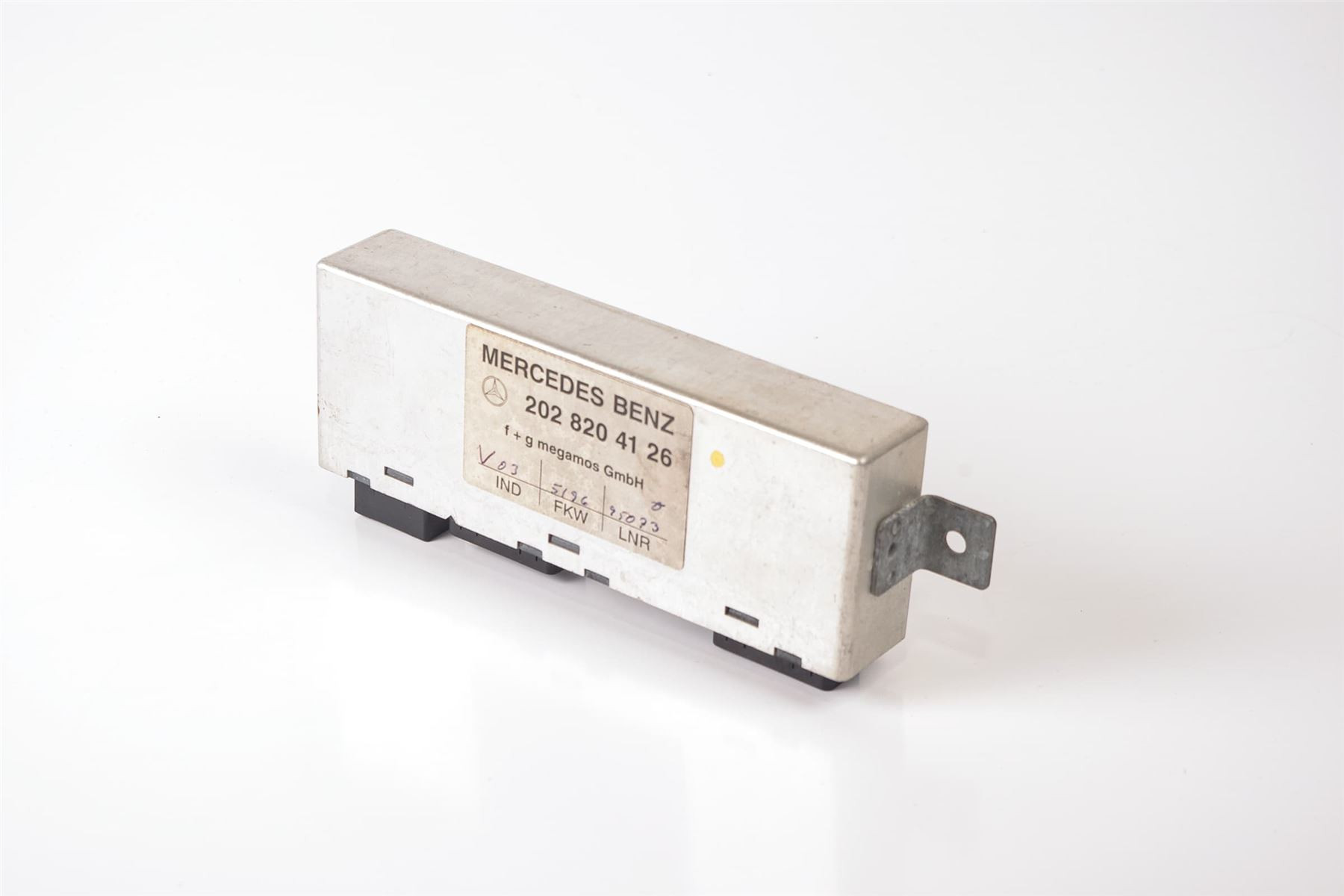 Mercedes 2028204126 Safeguard Control Unit | W140 V140 C140 S W202 C