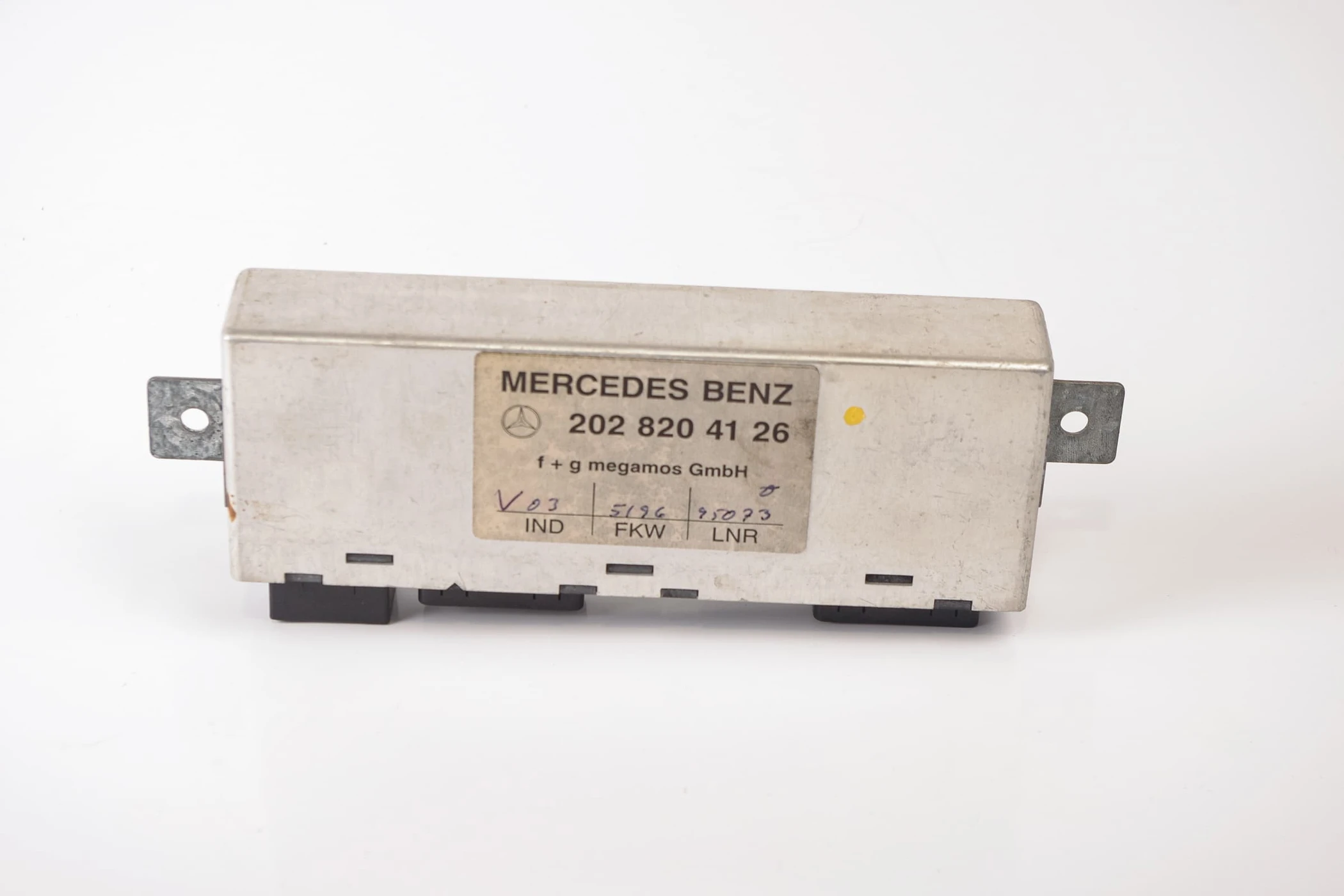 Mercedes 2028204126 Safeguard Control Unit | W140 V140 C140 S W202 C