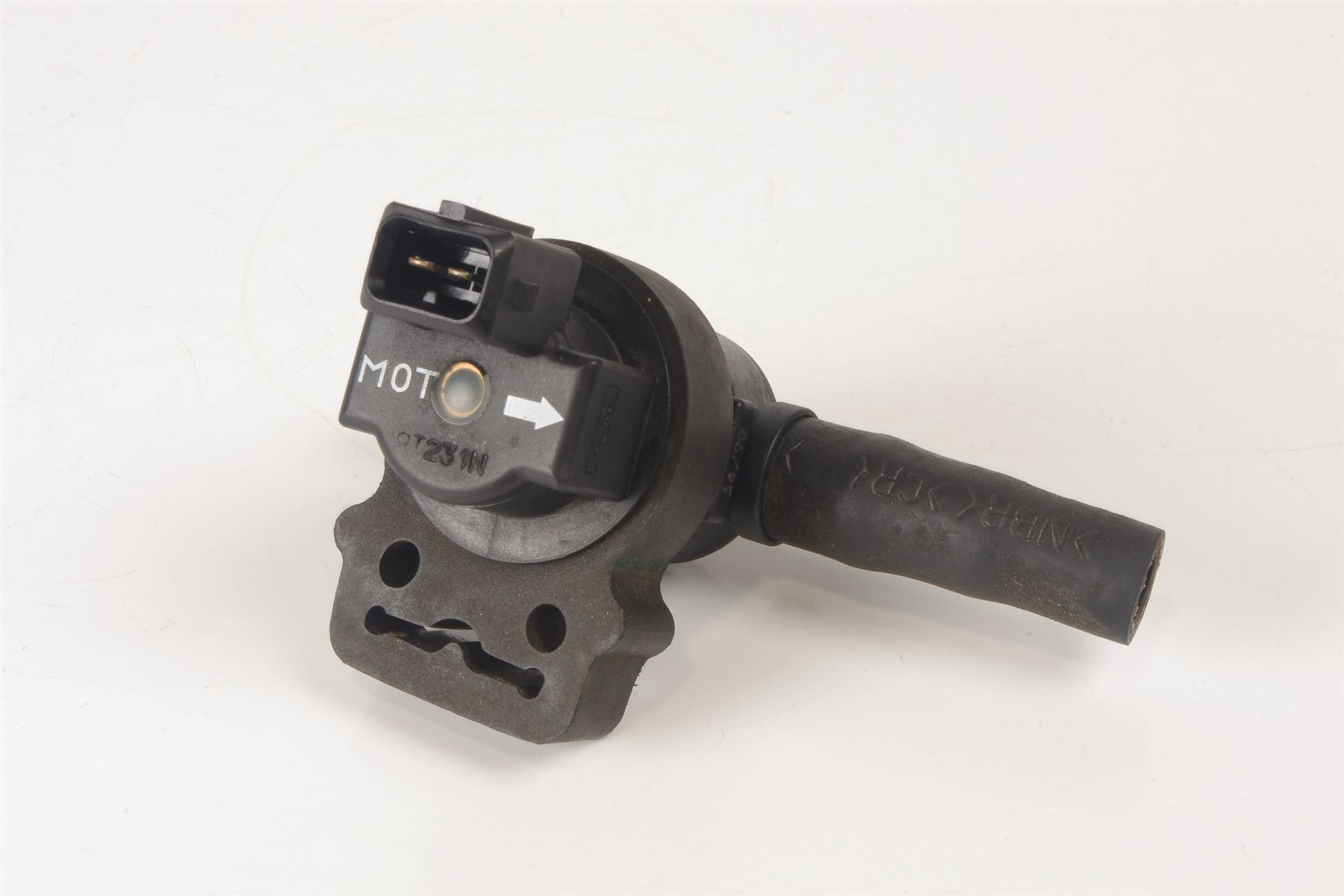 Mercedes 0004701593 Purge Valve | R129 SL W140 W220 S R170 SLK W202 W203...