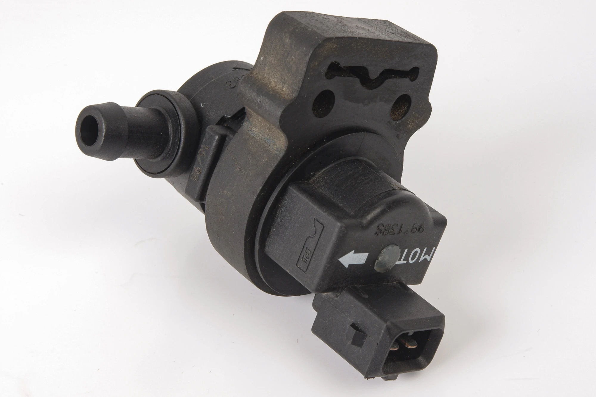 Mercedes 0004701593 Purge Valve | R129 SL W140 W220 S R170 SLK W202 W203...