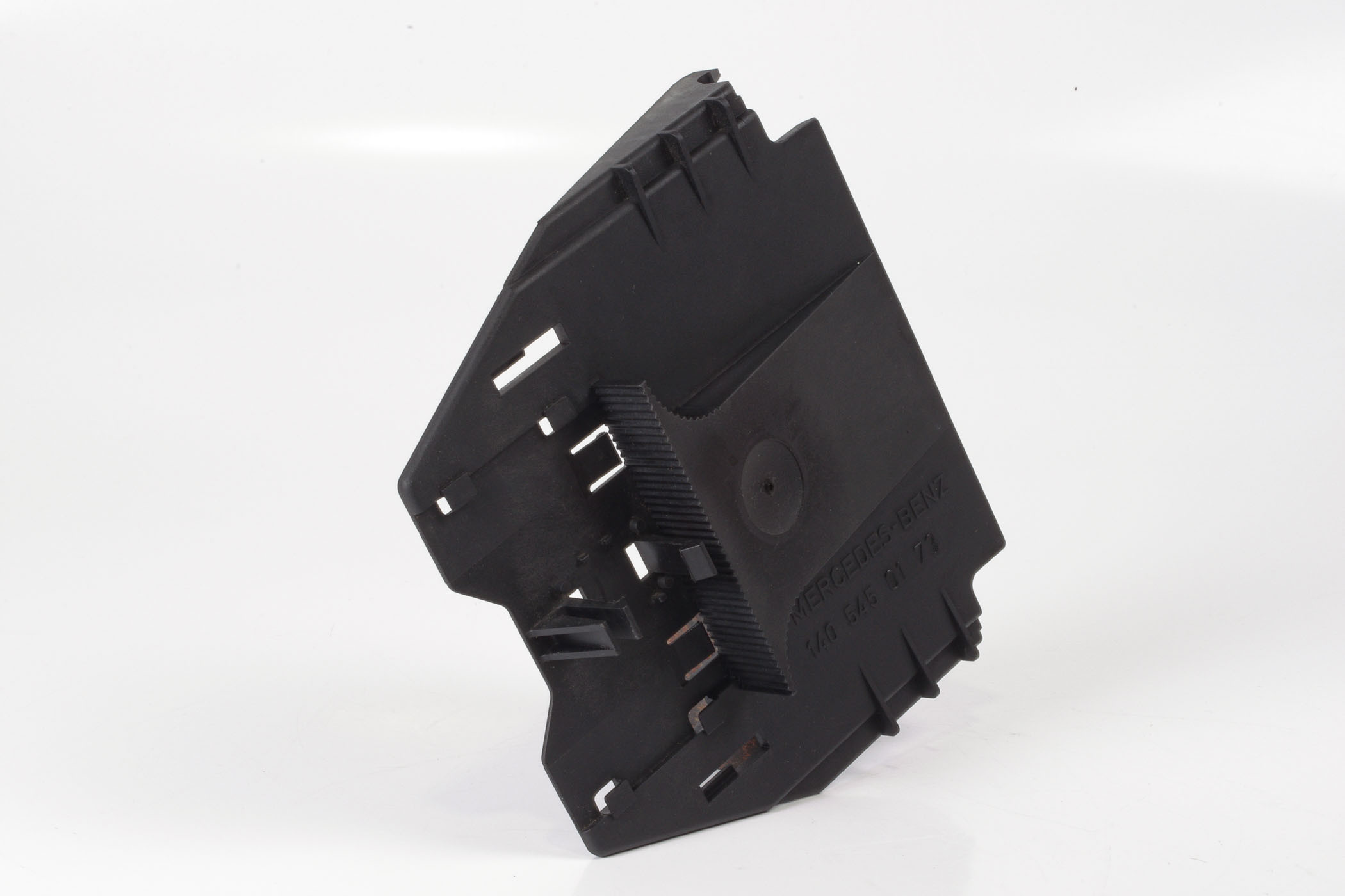 Mercedes 1405450173 Fuse Box Cover | W140 V140 C140 S