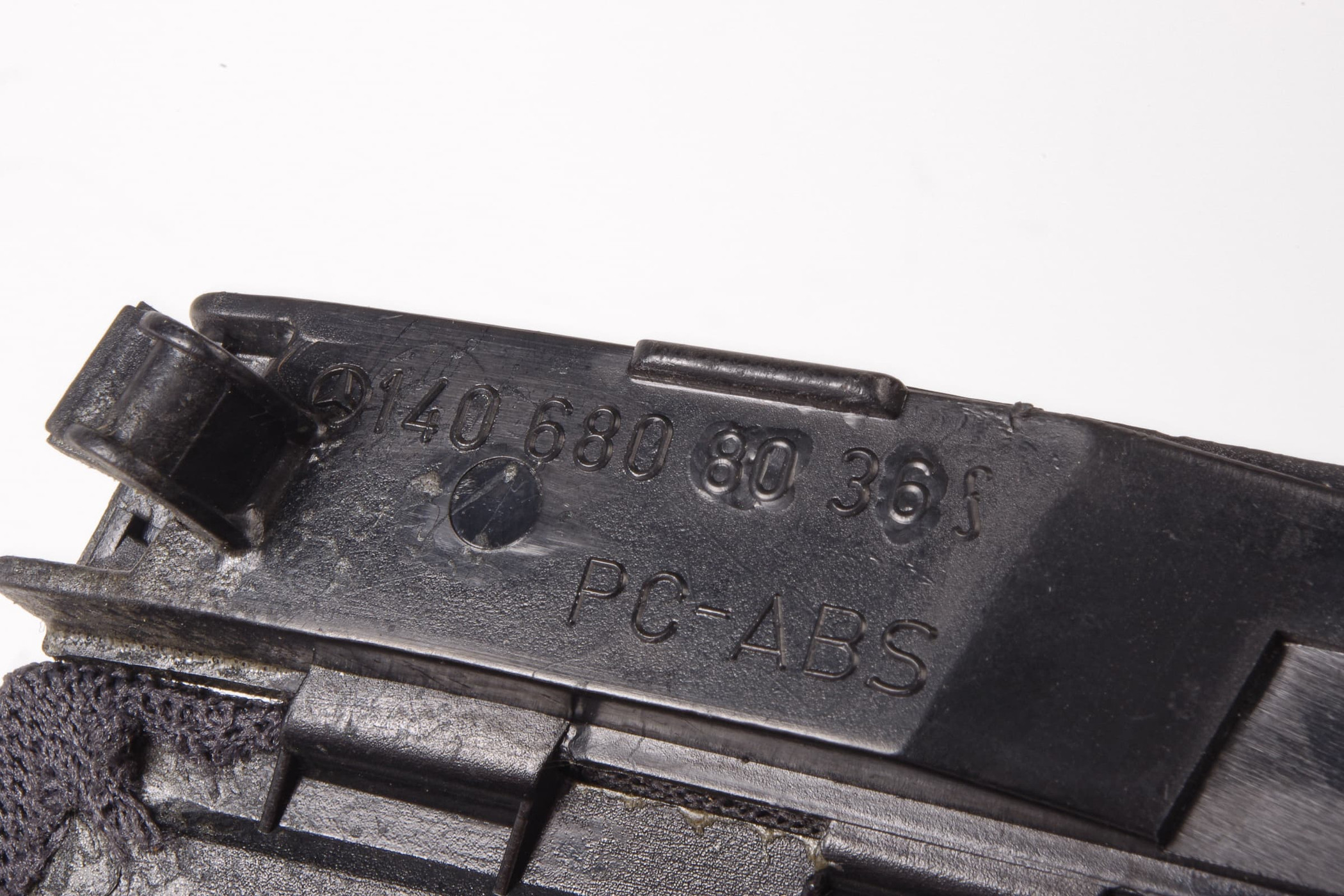 Mercedes 1406808036 Dashboard Speaker Cover - Right Grey | W140 V140 C140 S