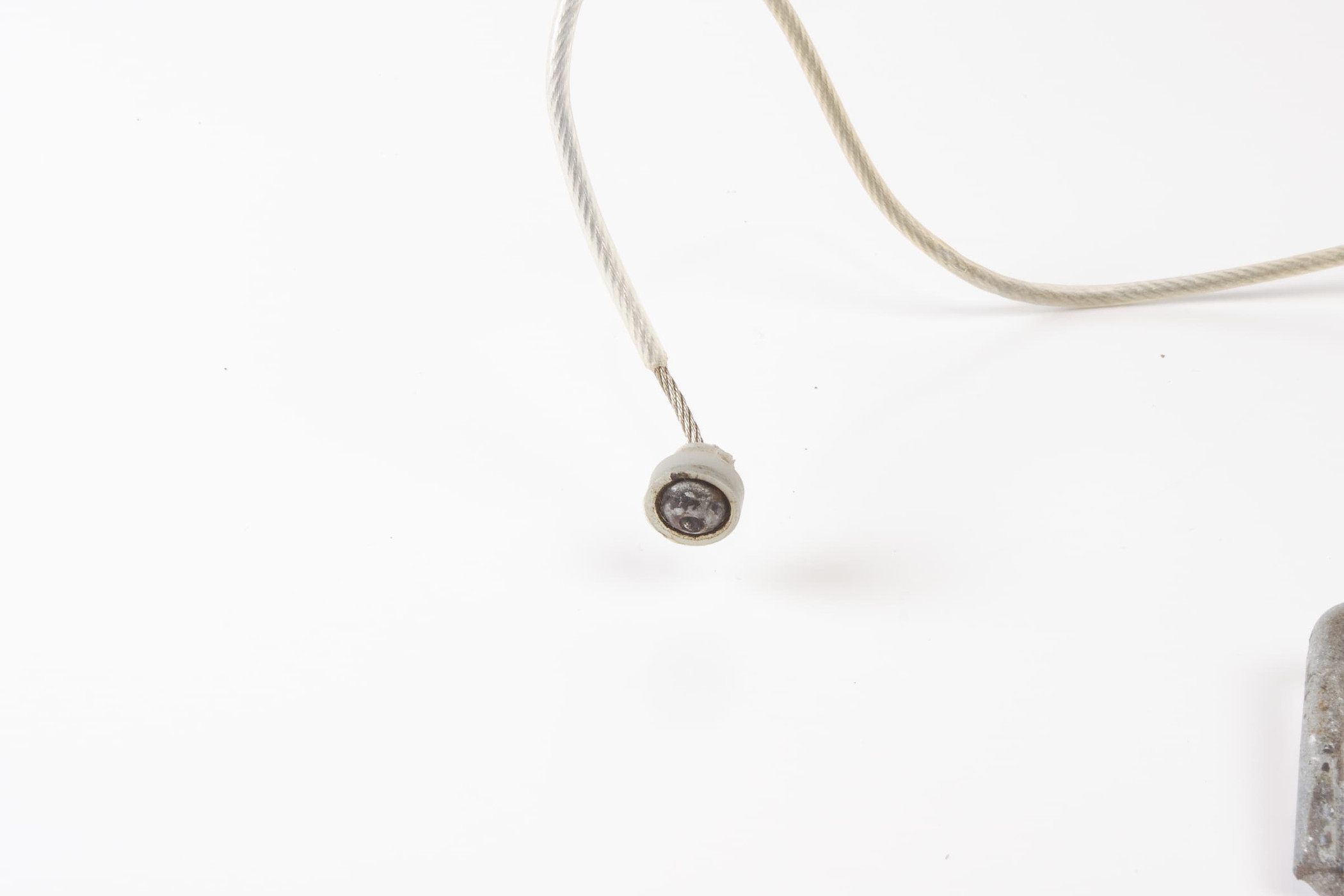 Mercedes 1297702649 Roof Tensioner Cable - Right | R129 SL