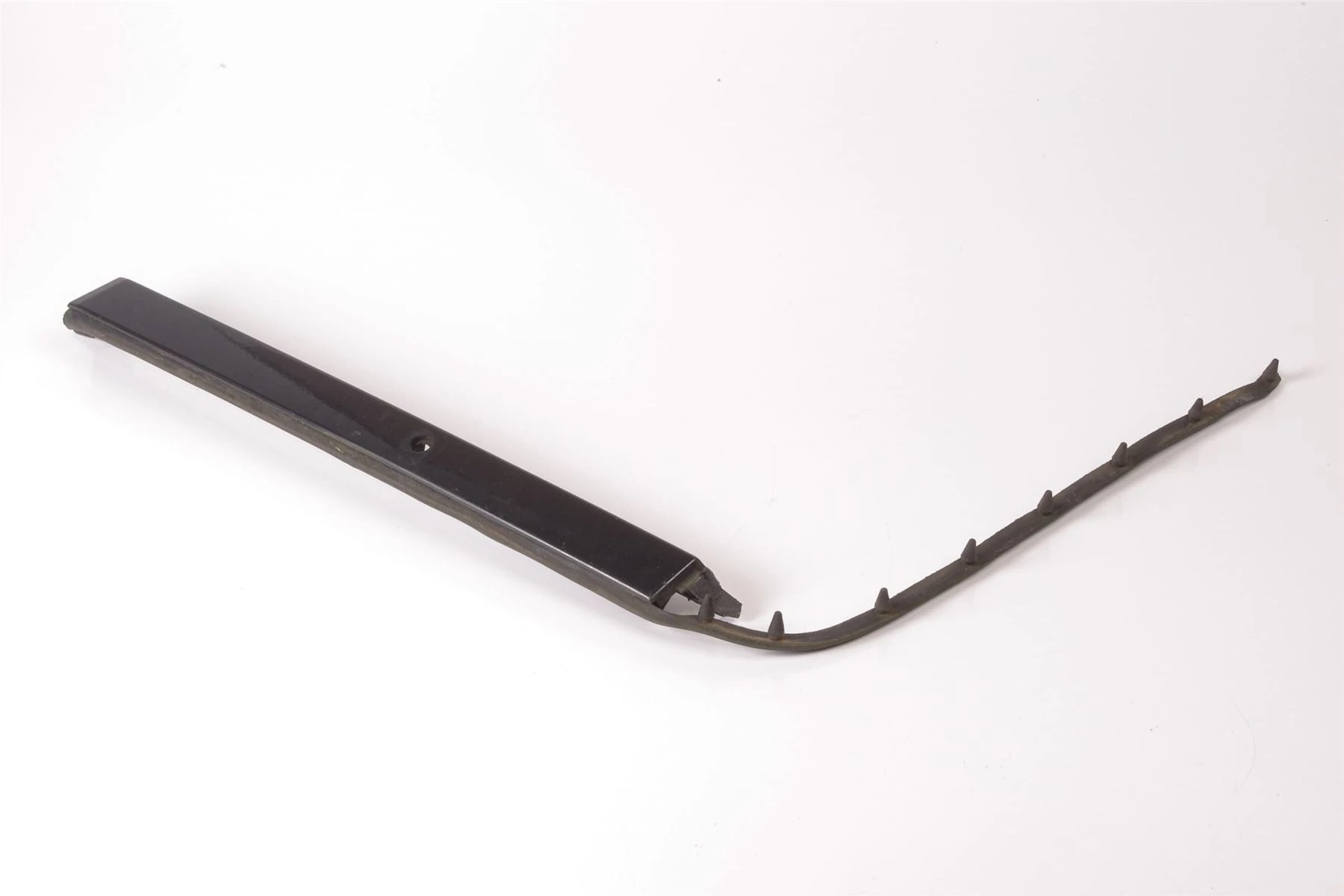 Mercedes 1408260577 Headlight Bezel - Left Black | W140 V140 S