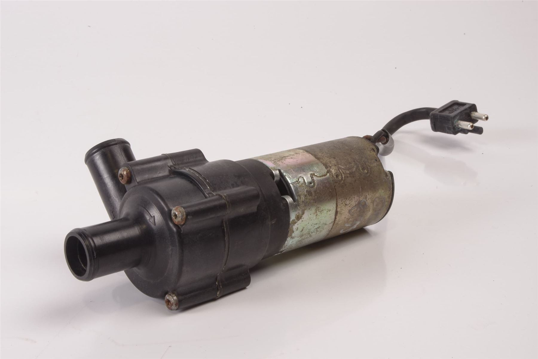 Mercedes 0018351064 Water Pump (b) | W124 E R129 SL