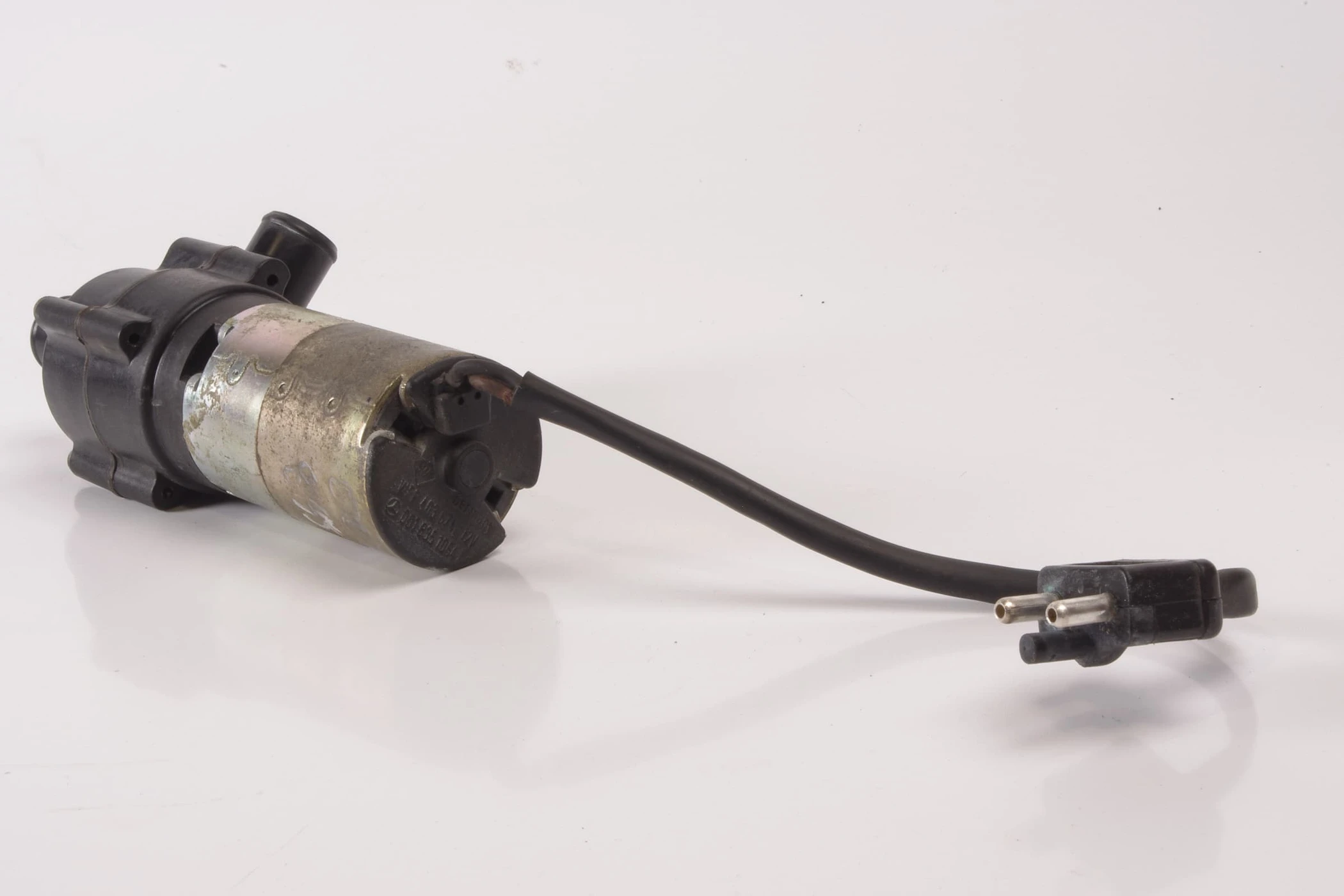 Mercedes 0018351064 Water Pump (b) | W124 E R129 SL