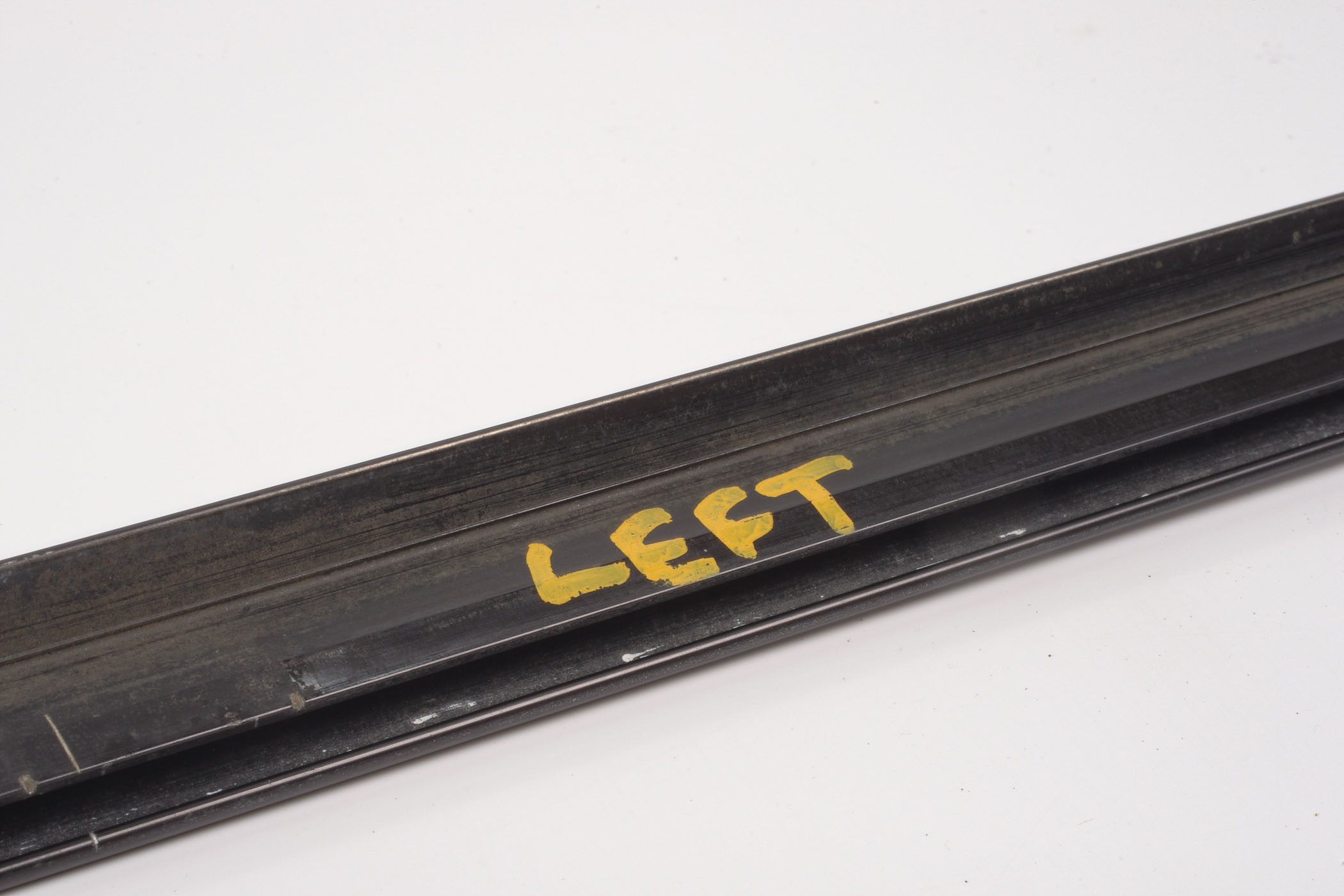 Mercedes 1296900180 Window Trim - Left | R129 SL