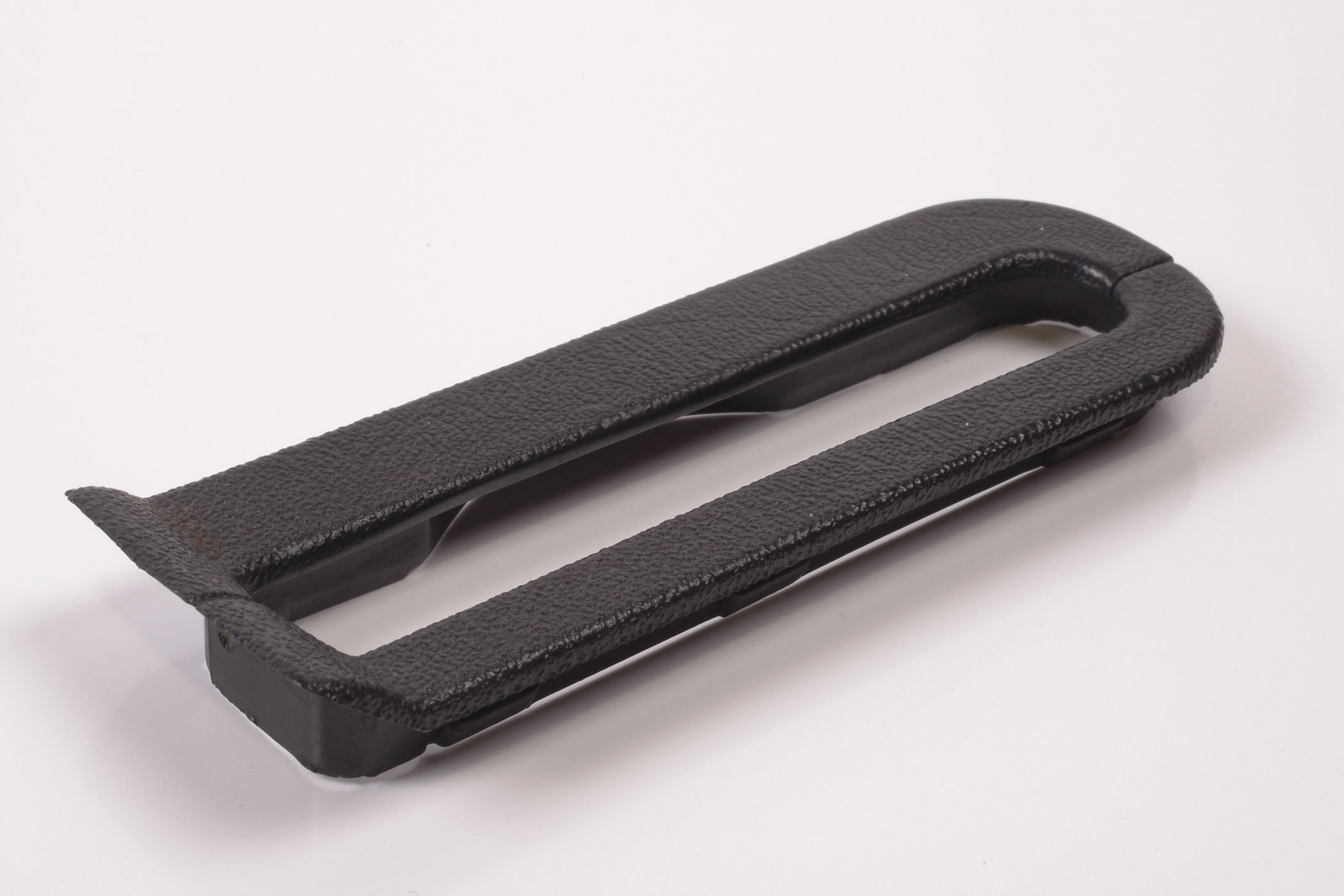 Mercedes 1299192420 Seat Belt Guide - Right Black | R129 SL