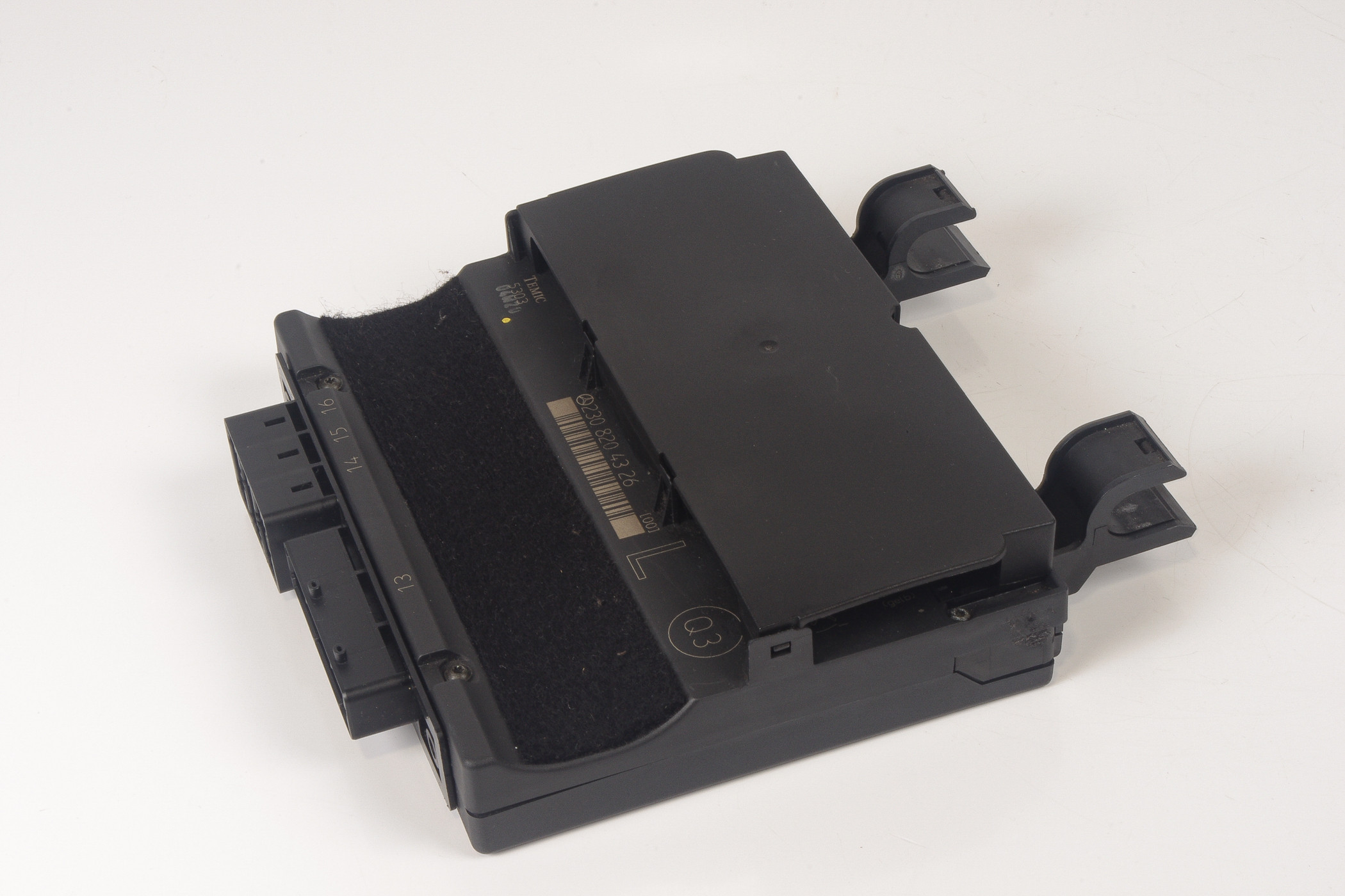 Mercedes 2308204326 Seat Control Unit - Left | R230 SL