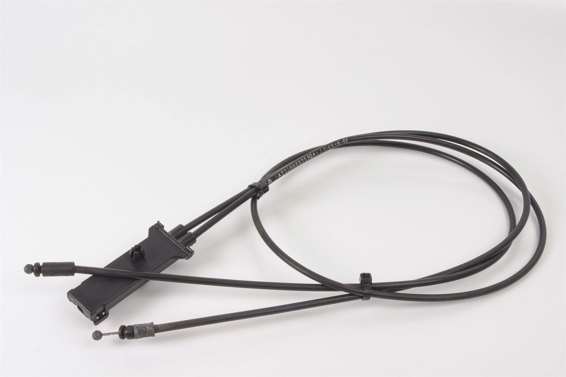 Mercedes 2308800059 Bonnet Release Cable - Front | R230 SL