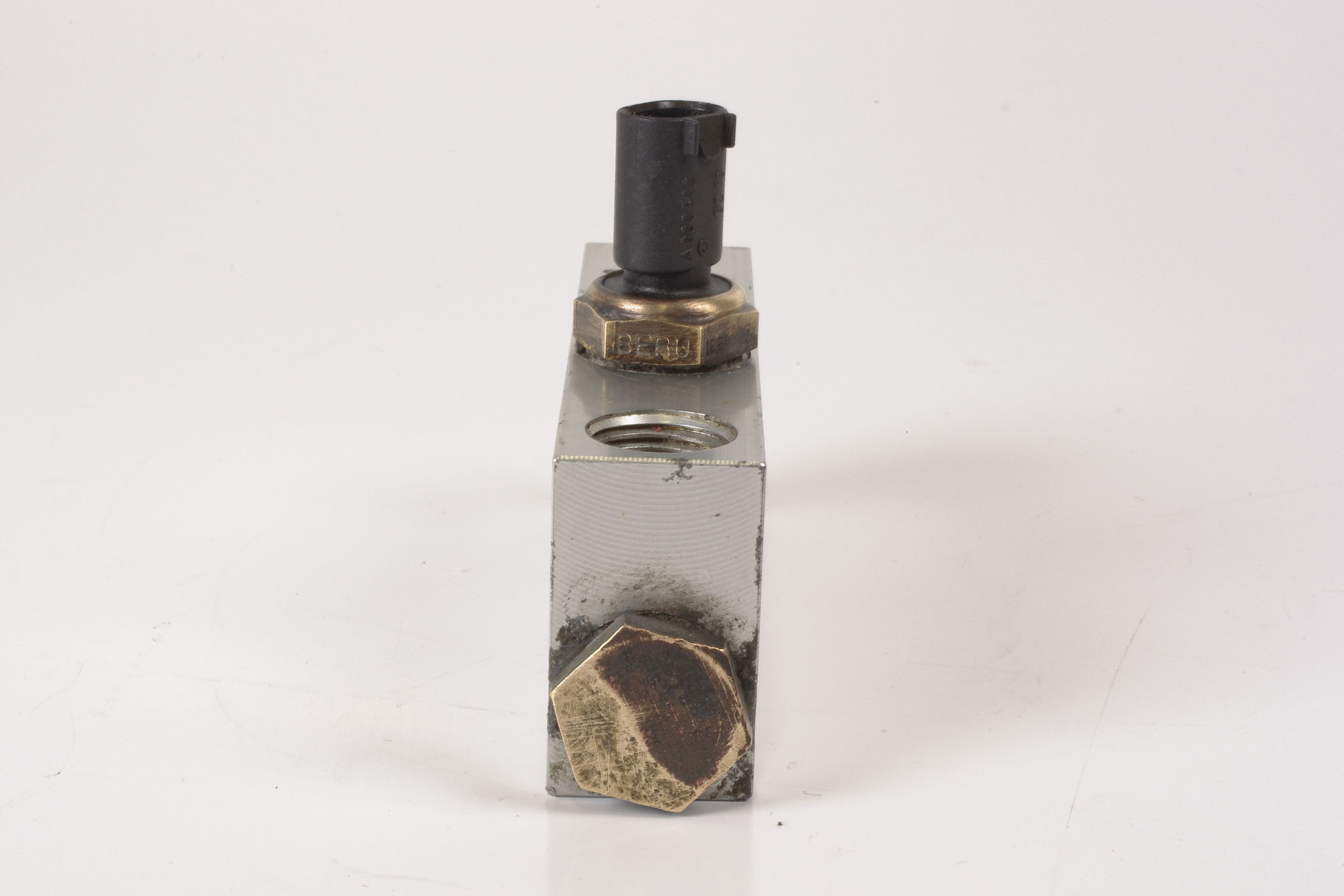 Mercedes 2203200051 ABC Distributor Block | C215 CL W220 S R230 SL