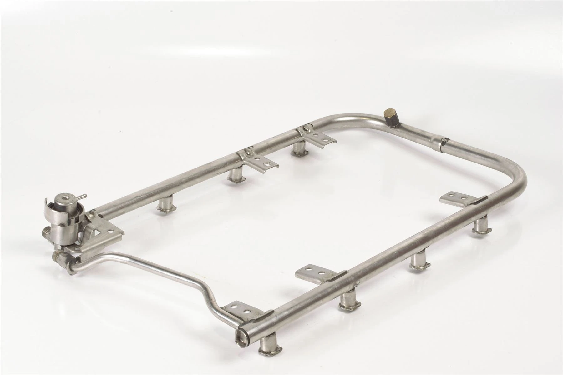 Mercedes 1190700895 Fuel Rail (a) | W124 W210 S210 E R129 SL W140 V140 C140 S