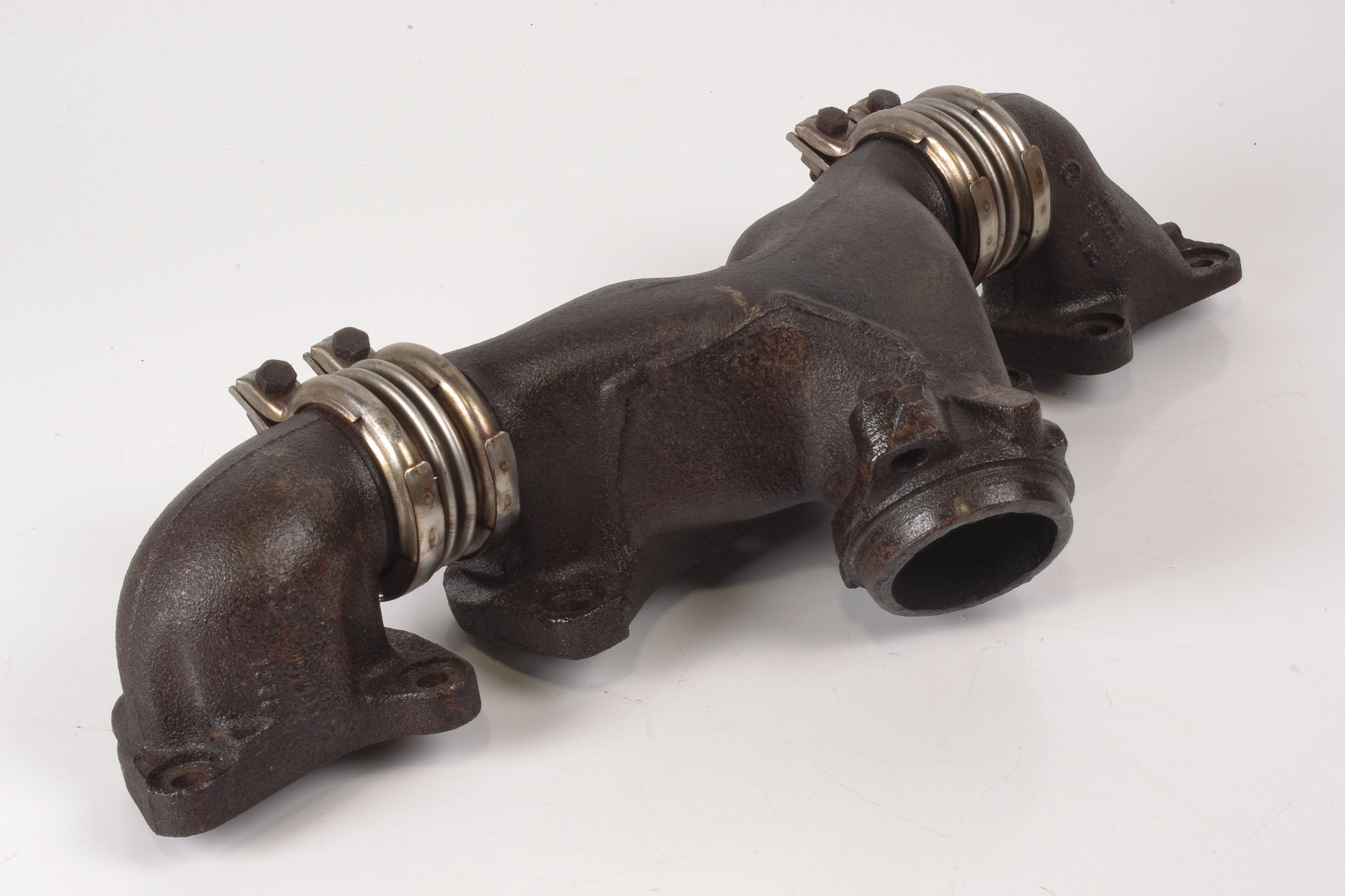 Mercedes 1191428302 Exhaust Manifold - Left | W124 W210 S210 E R129 SL
