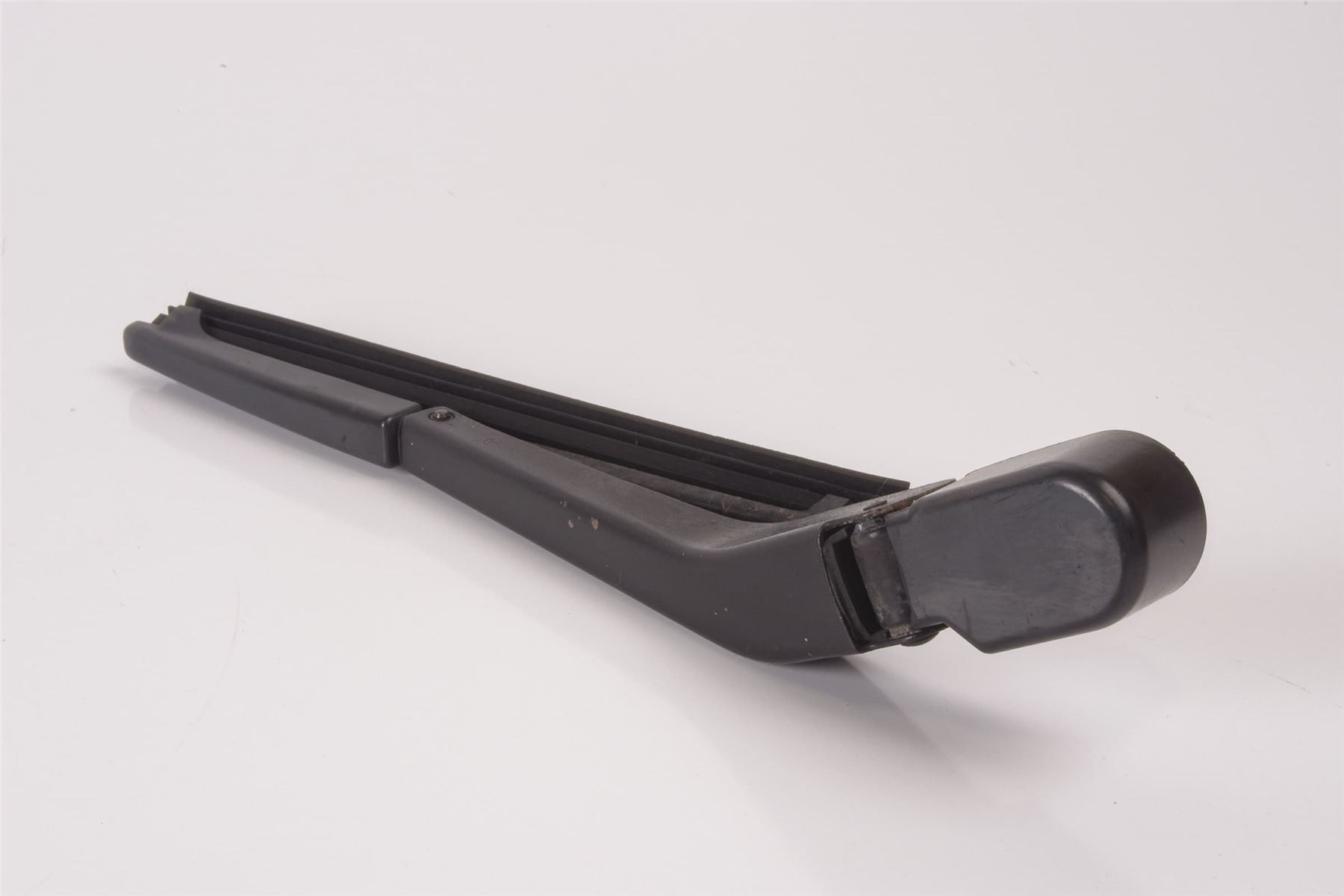 Mercedes 1408202644 Headlight Wiper Arm - Right | C140 S