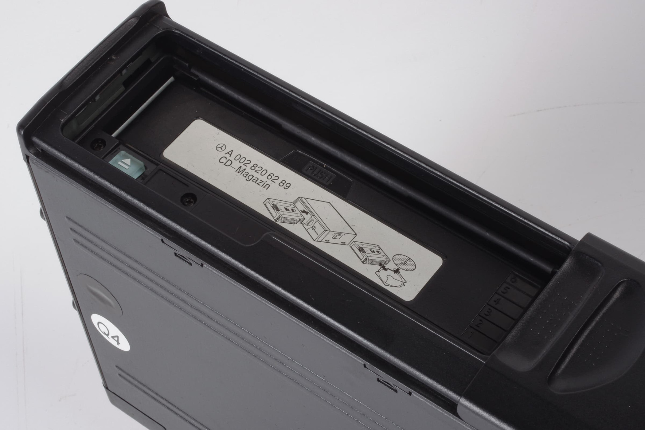 Mercedes 2038209089 CD Changer | W163 M R170 SLK W203 CL203 C C209 A209 CLK...