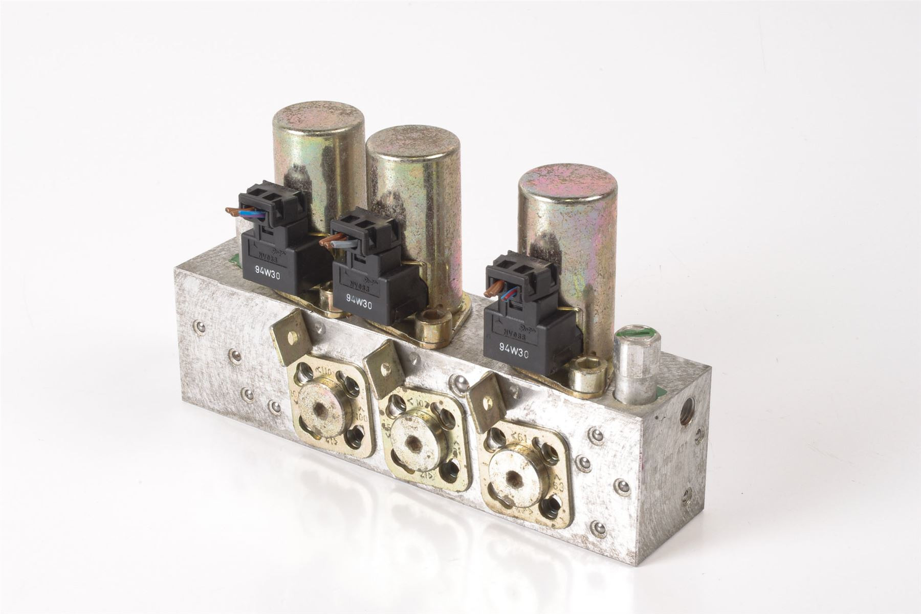 Mercedes 1298002478 Roof Hydraulic Valve Block - Right | R129 SL