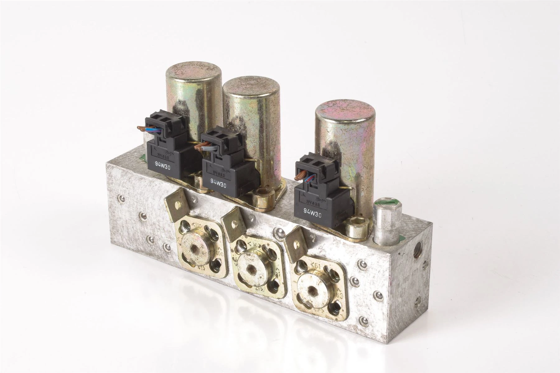 Mercedes 1298002478 Roof Hydraulic Valve Block - Right | R129 SL