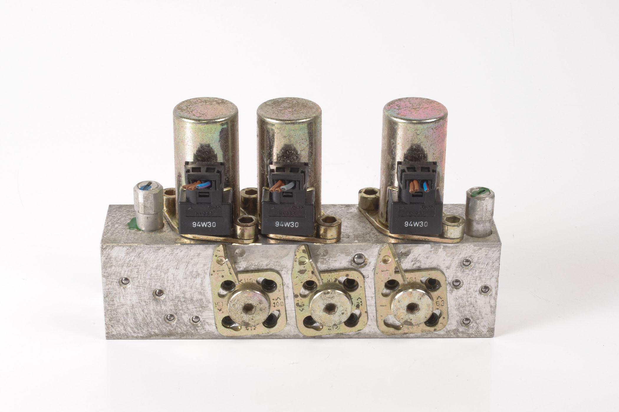 Mercedes 1298002478 Roof Hydraulic Valve Block - Right | R129 SL