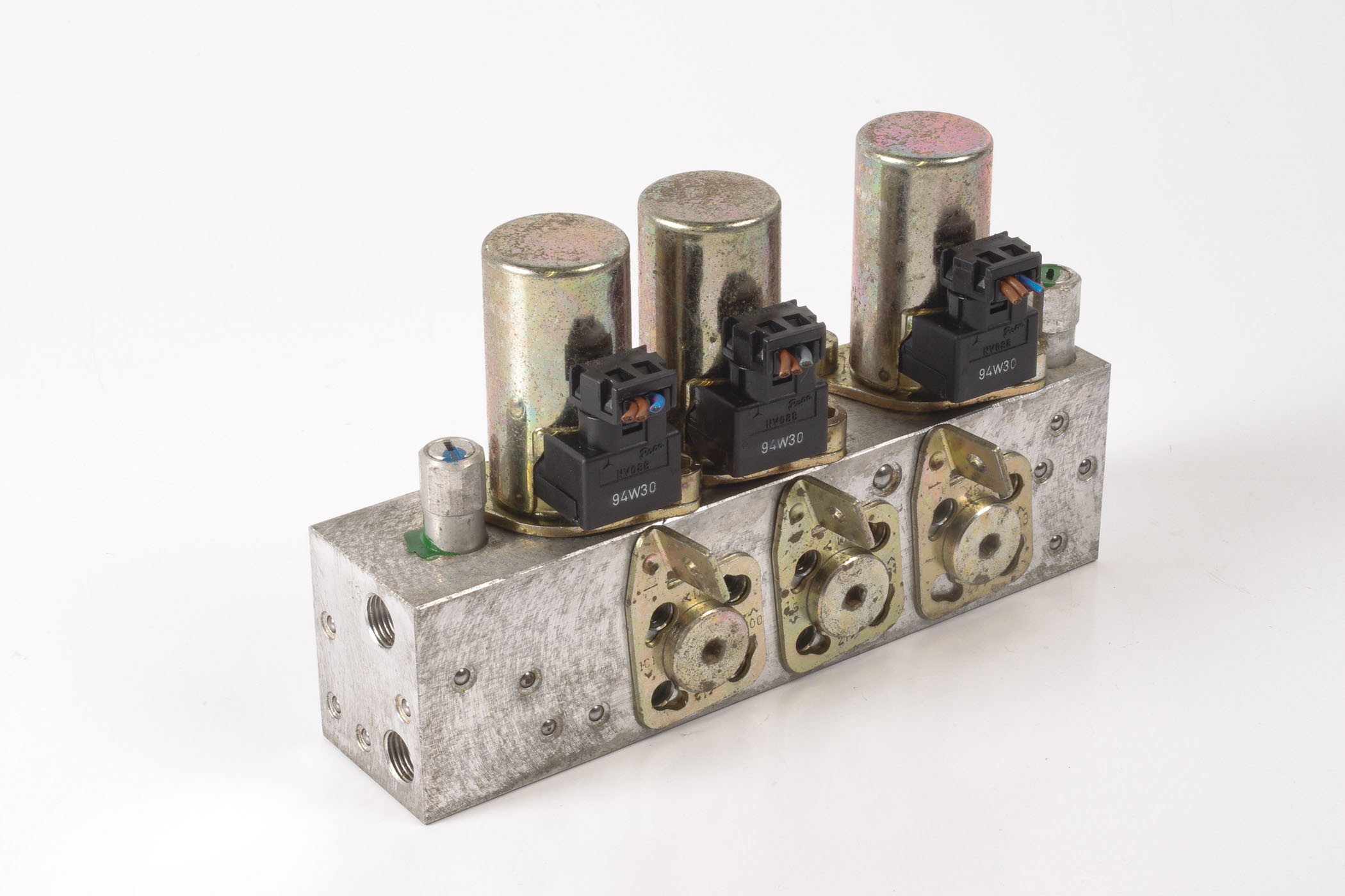 Mercedes 1298002478 Roof Hydraulic Valve Block - Right | R129 SL