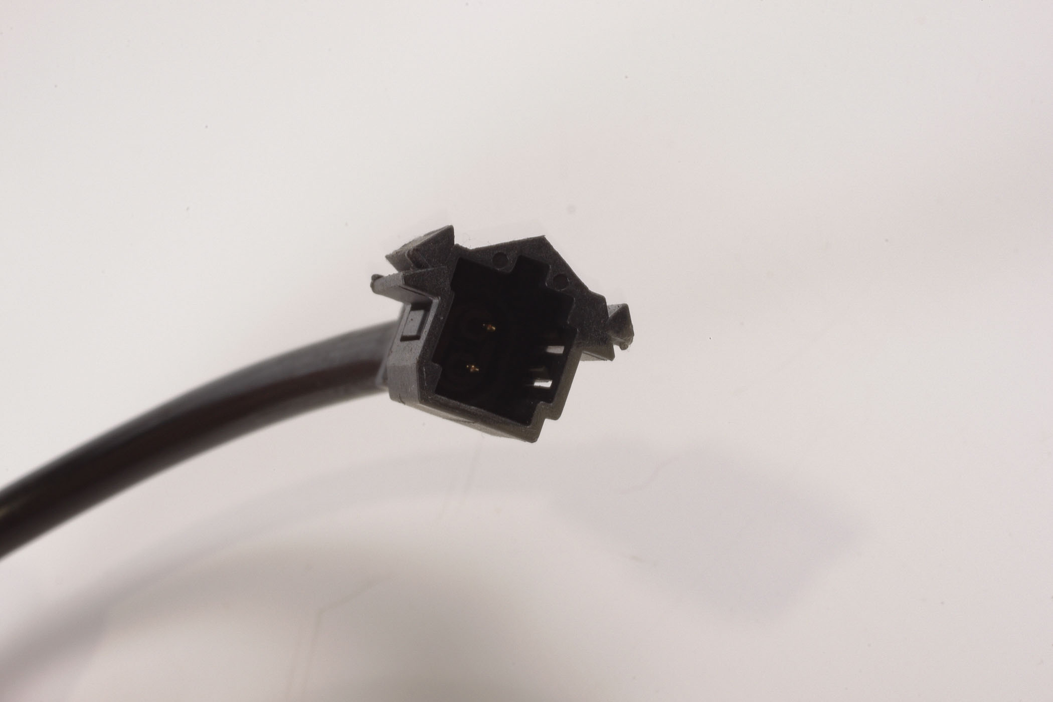 Mercedes 1404400032 Brake Wear Sensor - Rear Right | W140 V140 C140 S