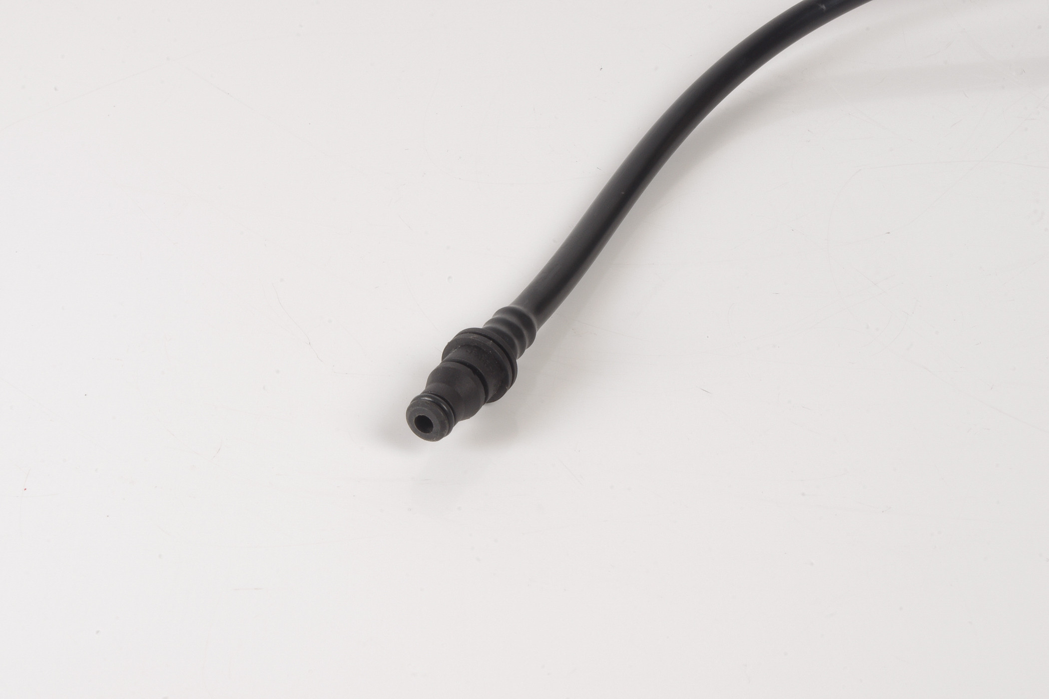 Mercedes 2305010025 Expansion Tank Vent Tube | R230 SL