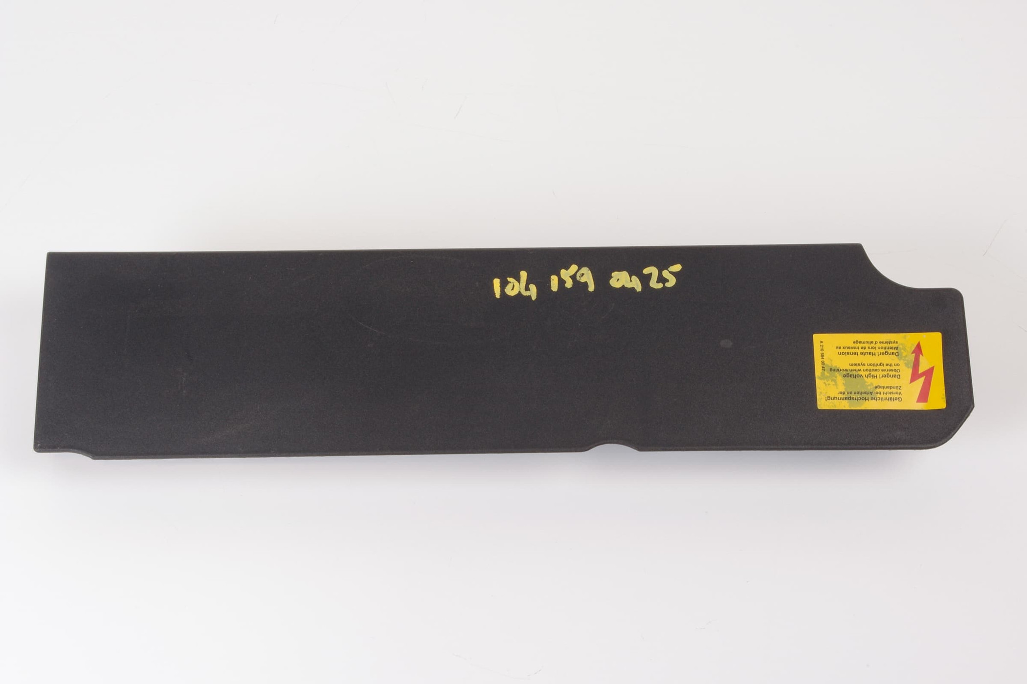 Mercedes 1041590425 Ignition Lead Cover | W124 W210 E R129 SL W140 S W202 C...